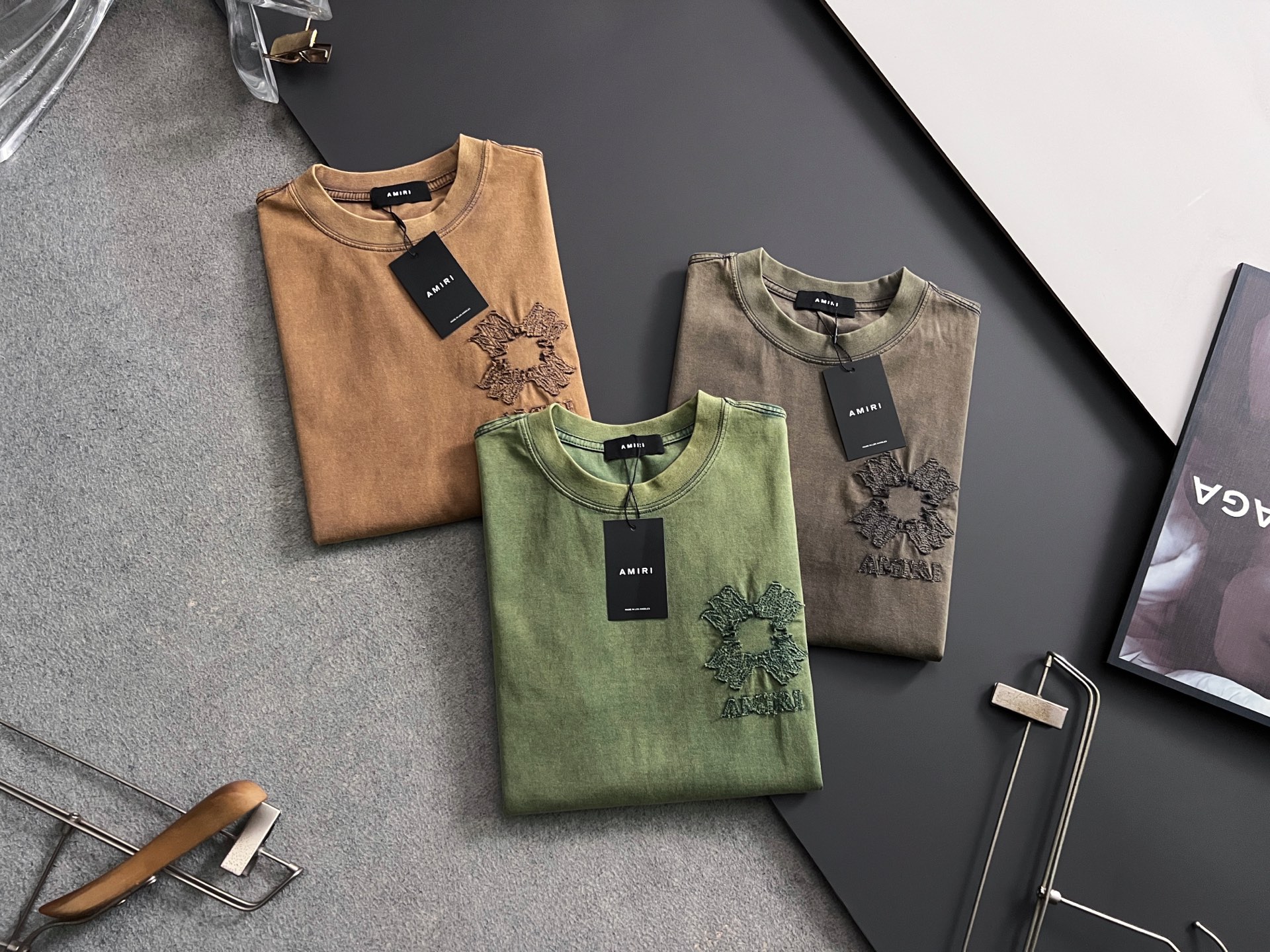 ）Amiri、2026Ss蜡染水洗做旧顶级版本潮短袖，最顶级的品质专柜原单，顶级制作工艺进口面料，专柜款