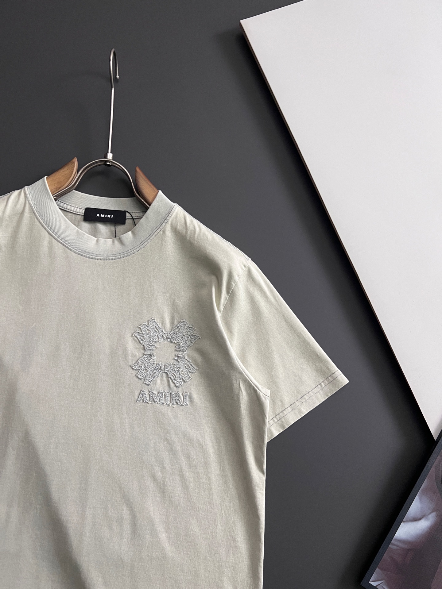 ）Amiri、2026Ss蜡染水洗做旧顶级版本潮短袖，最顶级的品质专柜原单，顶级制作工艺进口面料，专柜款
