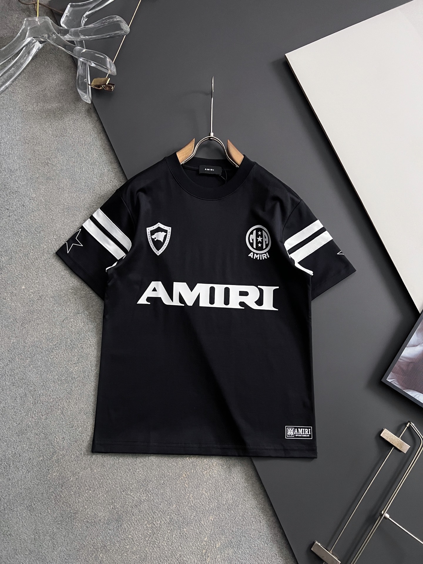 ）Amiri*2026独家·新品T恤！美国杜邦公司所罗纳面料黑科技）爆款现货春夏短袖，简约基础衣橱神器，