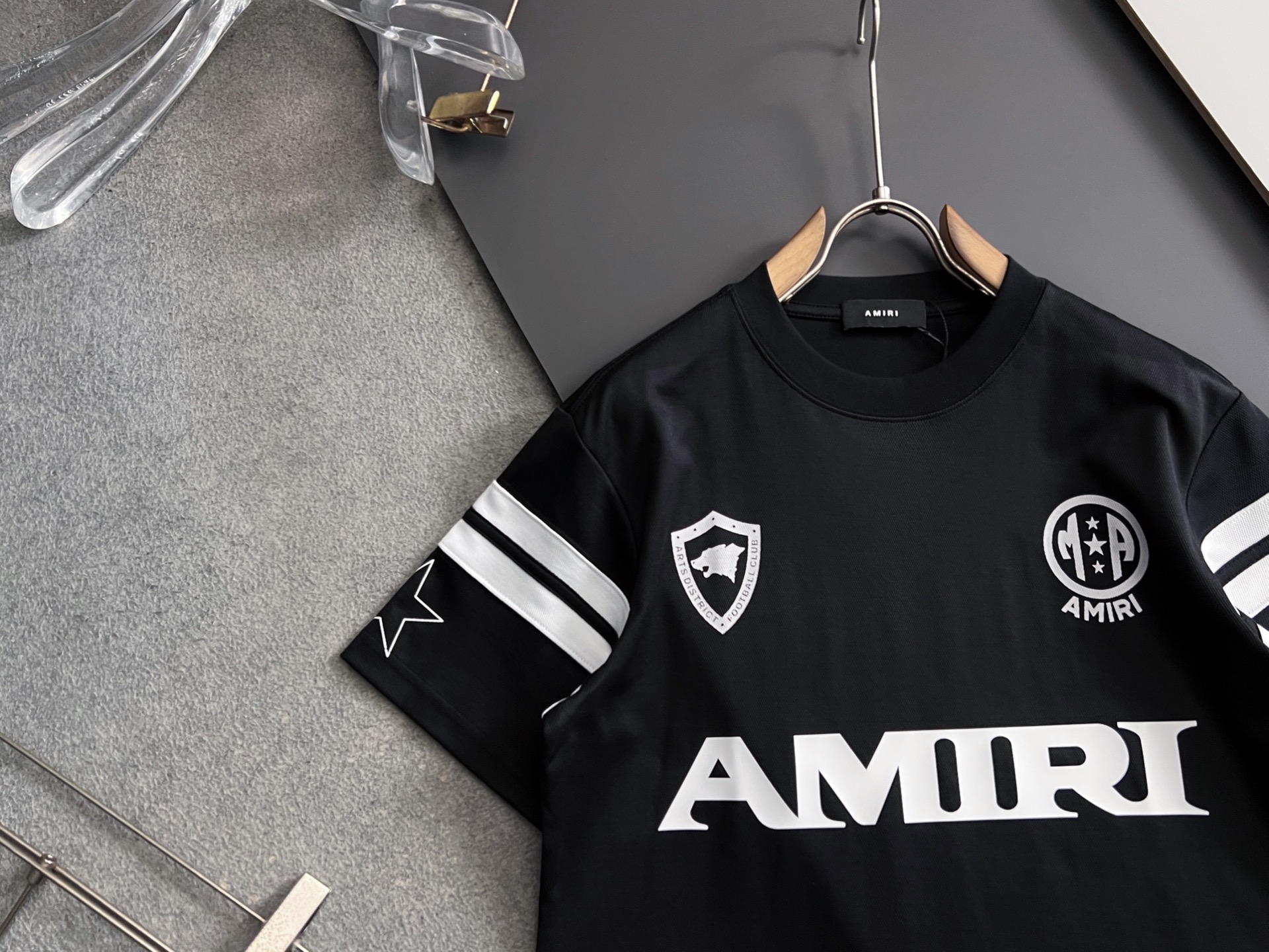 ）Amiri*2026独家·新品T恤！美国杜邦公司所罗纳面料黑科技）爆款现货春夏短袖，简约基础衣橱神器，