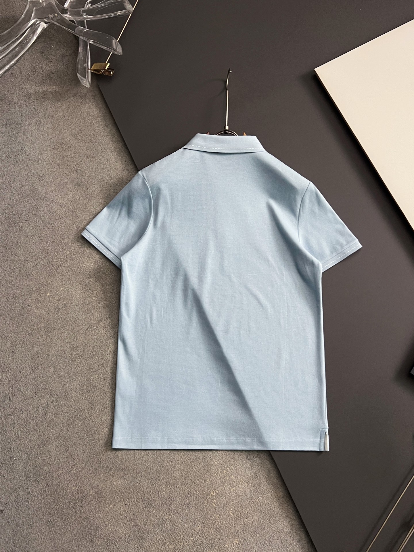 ）loro Piana* 🌟春夏新款男士短袖Polo衫，品牌最新设计元素！既不单调也不复杂,恰到好处的展