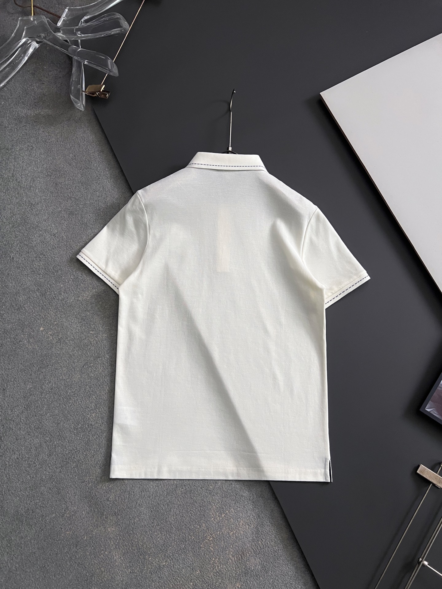 ）loro Piana* 🌟春夏新款男士短袖Polo衫，品牌最新设计元素！既不单调也不复杂,恰到好处的展
