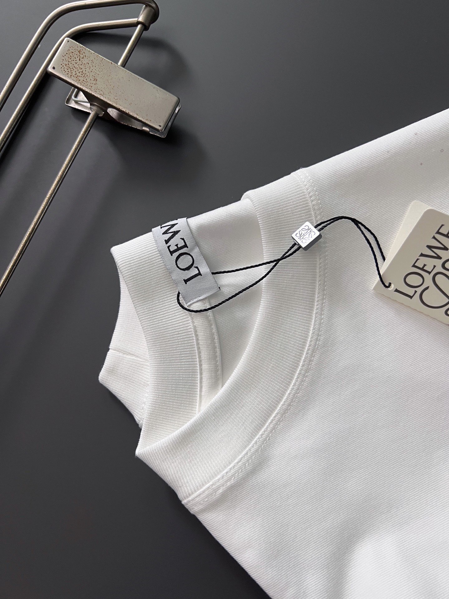 로에베 2026SS 남성 반팔 131818 Loewe T Shirt 썸네일 이미지