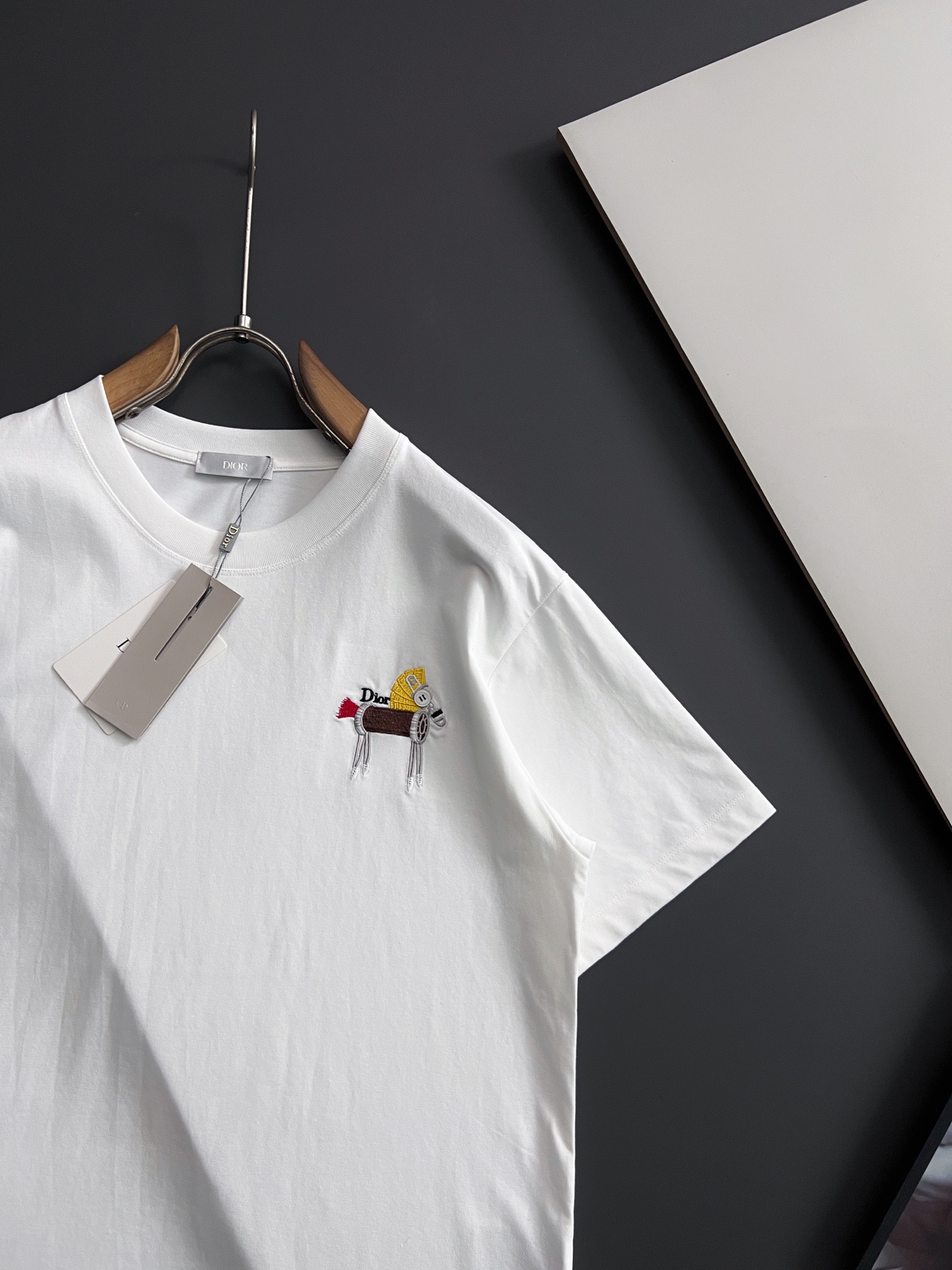 디올 2026SS 남성 반팔 131815 Dior T Shirt 썸네일 이미지
