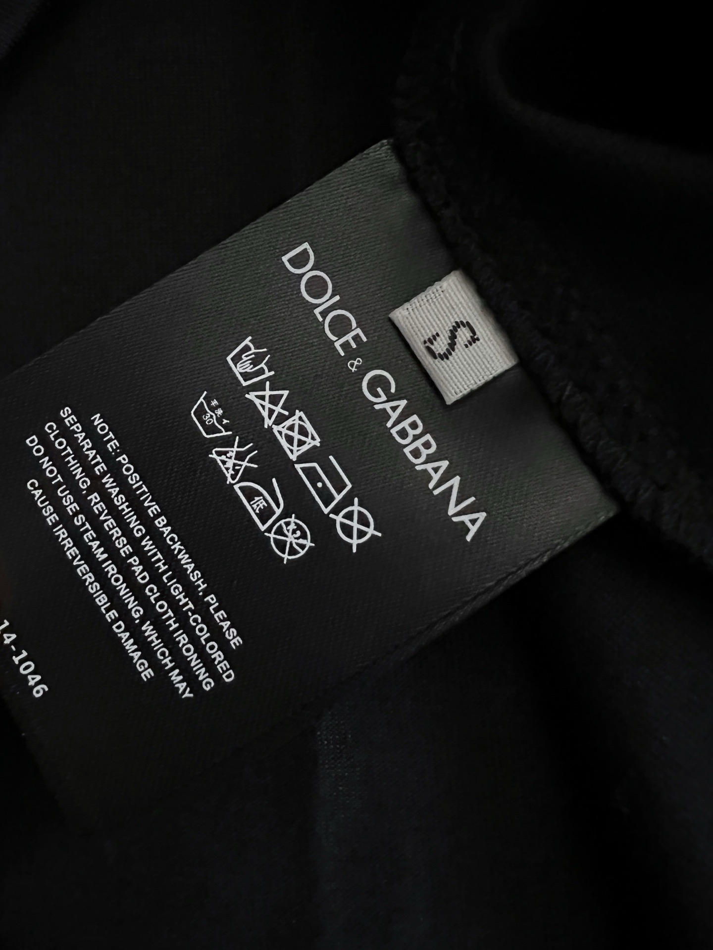 ）DG*2026独家·新品！美国杜邦公司所罗纳面料黑科技）爆款现货春夏短袖，简约基础衣橱神器， 休闲百搭必备款）做工走线