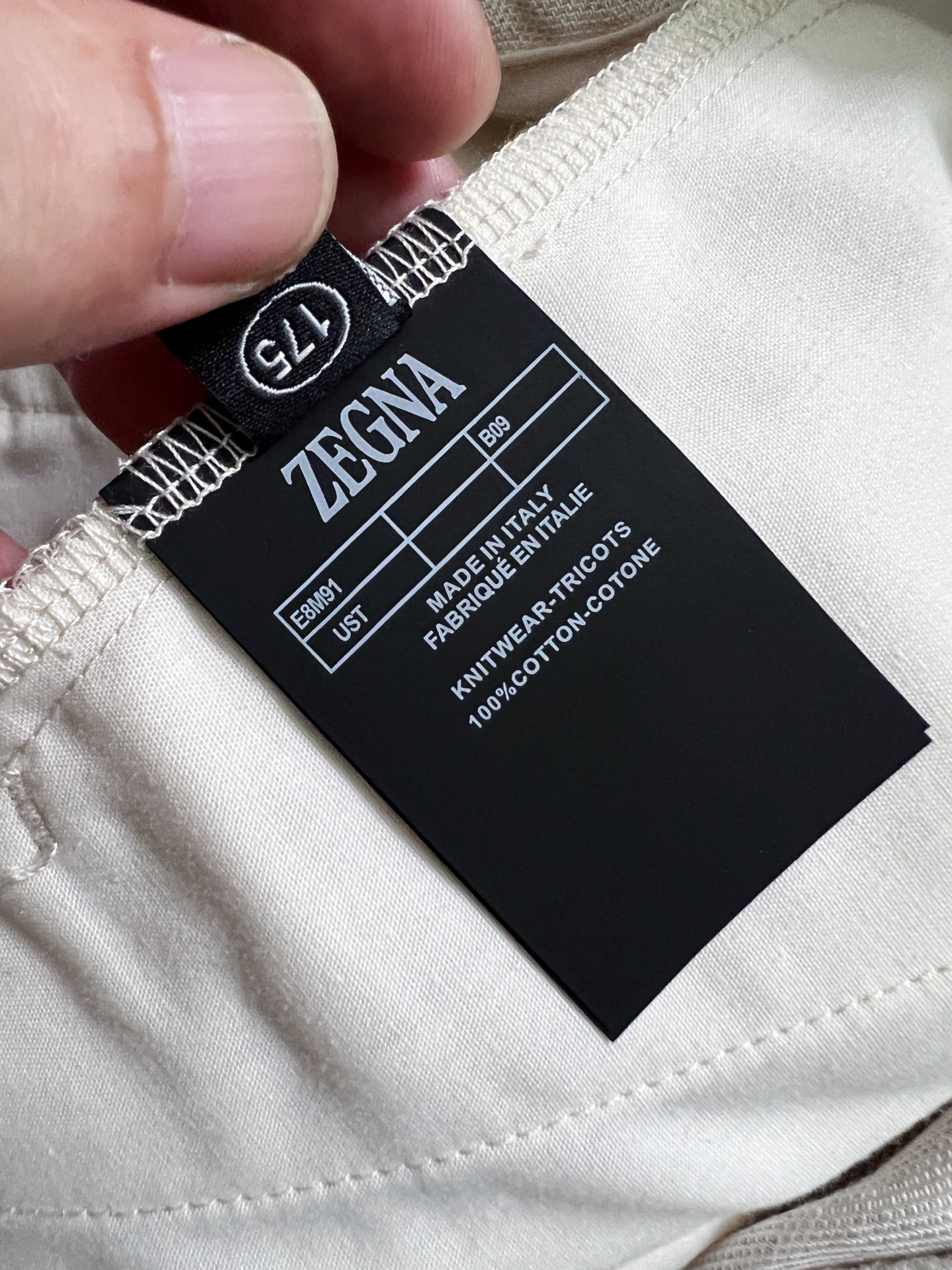 ）Zegn*顶级品质>26新款(天丝亚麻系列)专柜官网同步发售！辅料全部原版定制出品，贸易公司真品订单。高级定制进口面料