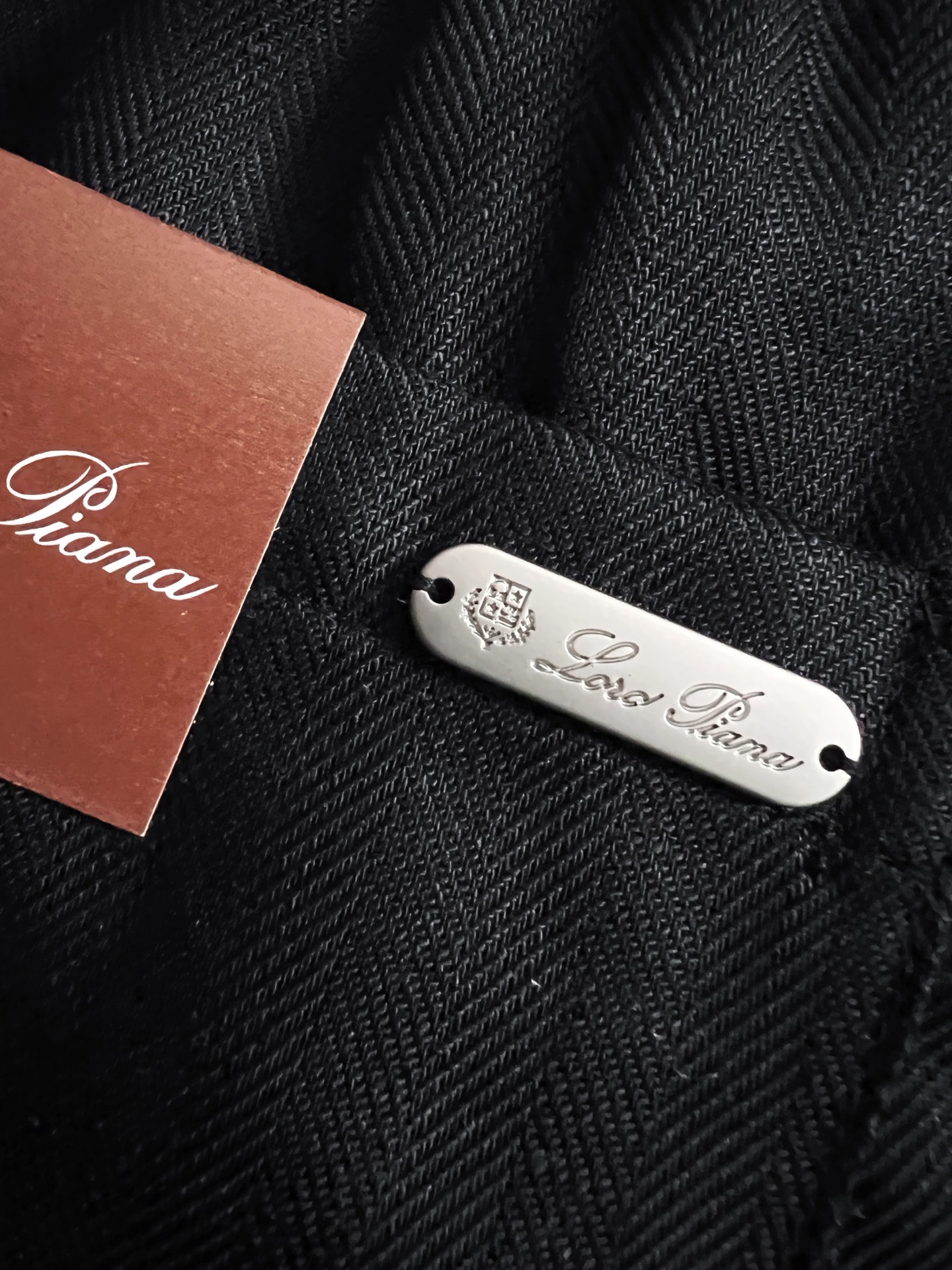 ）Loro Piana*顶级品质>26新款(天丝亚麻系列)专柜官网同步发售！辅料全部原版定制出品，贸易公司真品订单。高级