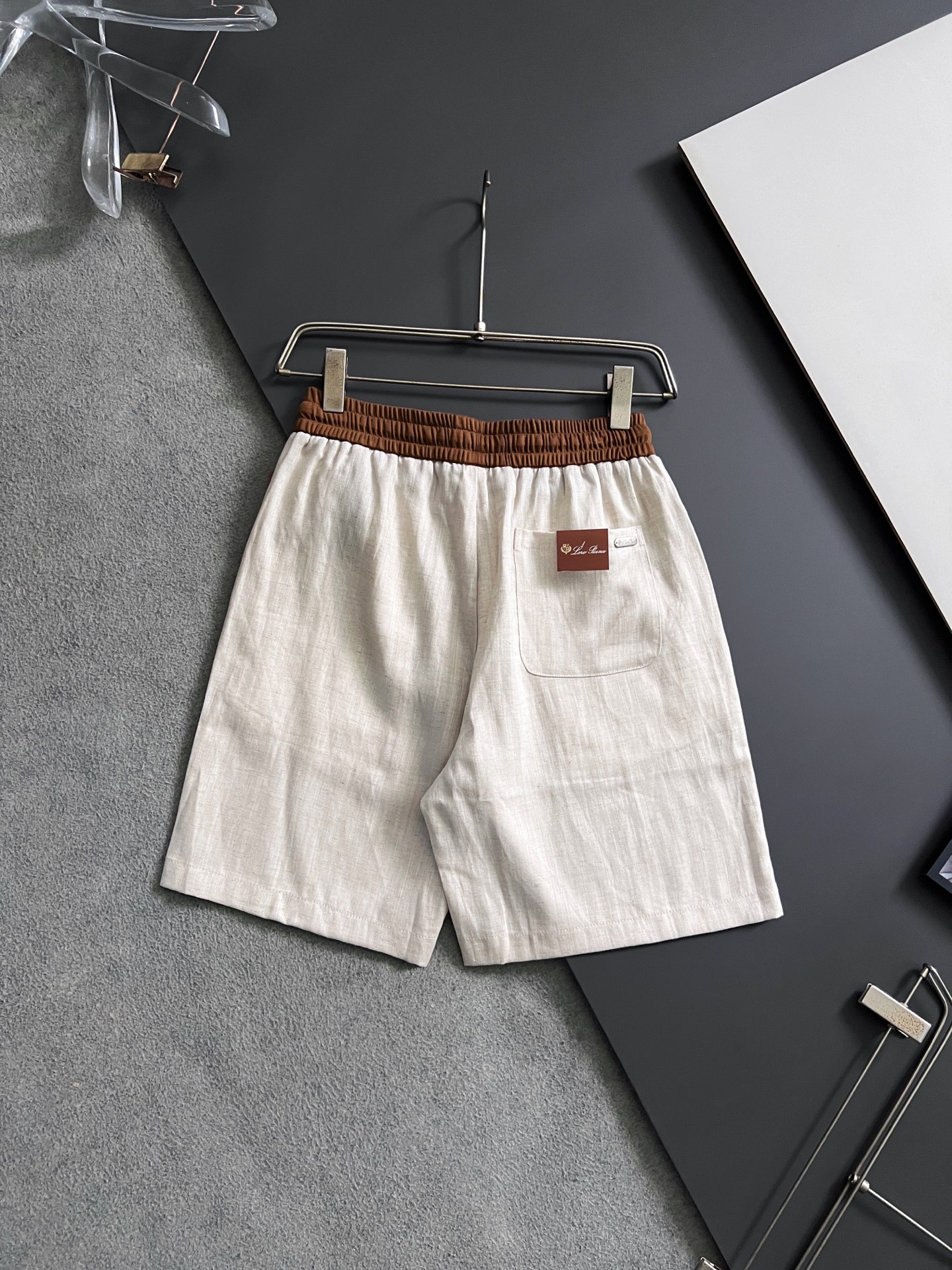 ）Loro Piana*顶级品质>26新款(天丝亚麻系列)专柜官网同步发售！辅料全部原版定制出品，贸易公司真品订单。高级
