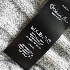 )Loro Piana*🌟高端轻商务毛衣,爆款老钱风秋冬新款针织毛衫,纯色标识条纹工艺设计!钩织标识条纹修饰,设计经典配 )Loro Piana*🌟高端轻商务毛衣,爆款老钱风秋冬新款针织毛衫,纯色标识条纹工艺设计!钩织标识条纹修饰,设计经典配