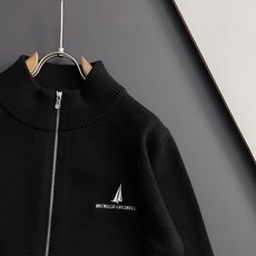 )BC.26Fw🌟秋冬新款男女同款高克重针织羊毛开衫,配色标识条纹工艺设计!钩织标识条纹修饰,设计经典配色钩织设计!此款 )BC.26Fw🌟秋冬新款男女同款高克重针织羊毛开衫,配色标识条纹工艺设计!钩织标识条纹修饰,设计经典配色钩织设计!此款