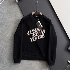 Fend*🌟秋冬卫衣精美工艺圆领款,独家特制纯棉410克面料升级水洗大毛圈、柔软贴身科技面料,定制原版螺纹,档次极高,工 Fend*🌟秋冬卫衣精美工艺圆领款,独家特制纯棉410克面料升级水洗大毛圈、柔软贴身科技面料,定制原版螺纹,档次极高,工