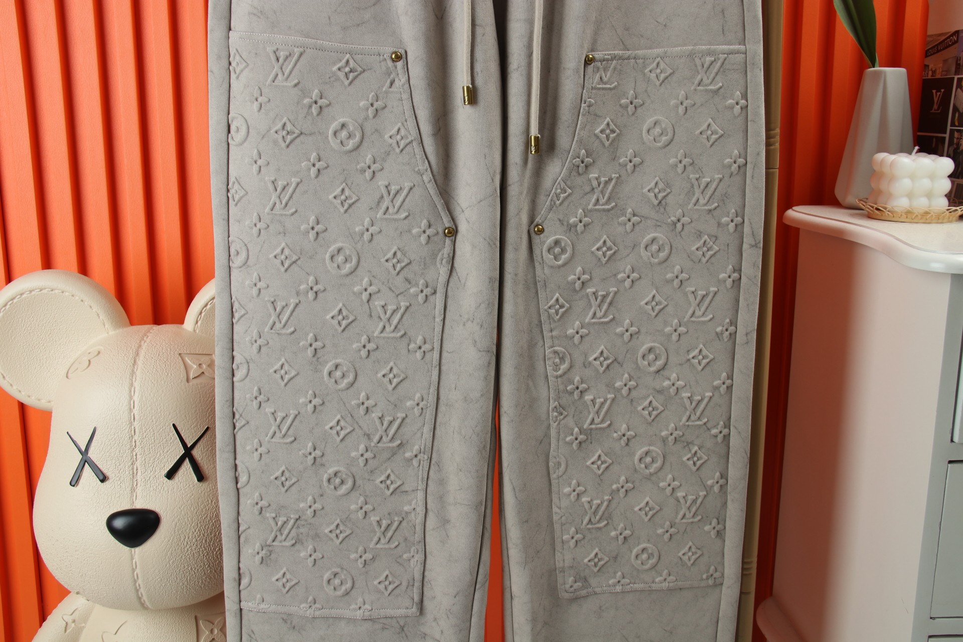 Louis Vuitton Monogram Embossed Cotton Joggers Casual Pants M-3XL 6 a1744817451054 4180