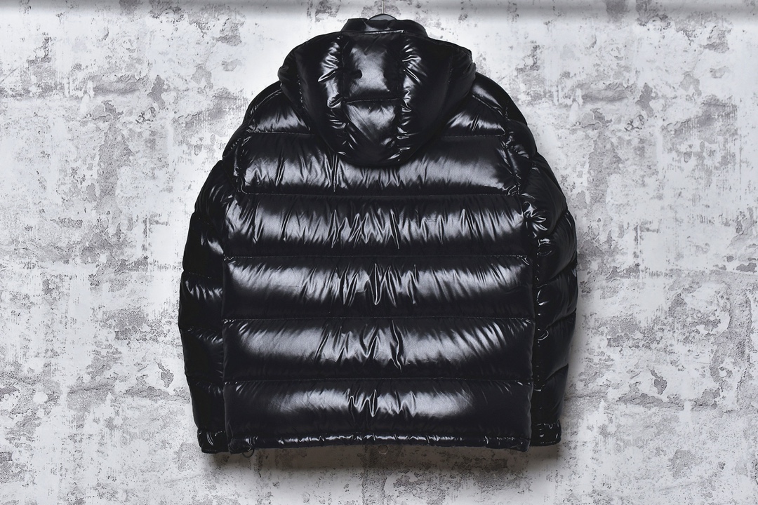 图片[2]-#SG 巅峰版 Moncler Maya 黑玛雅 「专供高端客户」🔺 真正独家填充国标90白鹅绒，不是国标90绒包退包赔，拉链五金独立开模制作。刺绣，纱线 经过计算机测绘 %99.99还原度 面料采用进口原渠道高密度纳米级面料 内里充绒超级饱满。无需过多赘述，欢迎货比三家，全年可售后，放心消费 尺码：1 2 3 4 5 6-选品中心