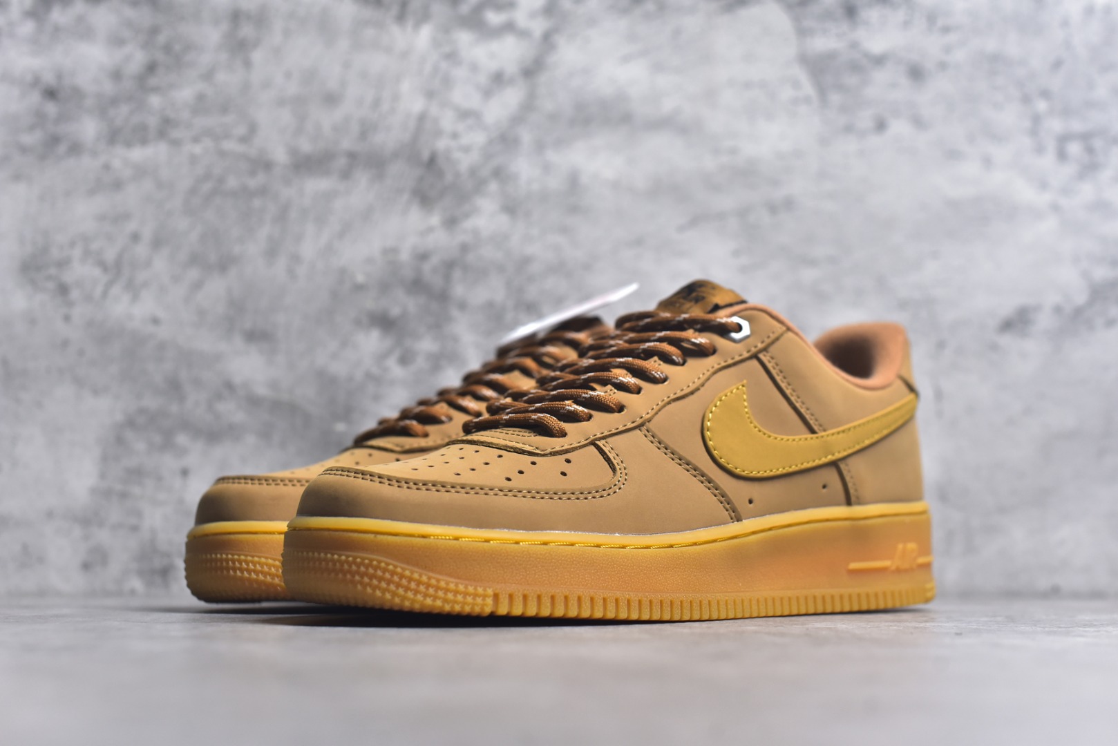 图片[2]-#NK Air Force 1 Low 07 LV8 \”Wheat Flax\” 空军一号低帮 小麦色 CJ9179-200 奥莱zp订单 直播间399 499一样的东西 帮你省钱 柔软、弹性十足的缓震性能和出色的中底设计 横跨复古与现代的外型结合 造就出风靡全球三十多年的Force 1 直到今天还深受青睐 尺码：35.5 36 36.5 37.5 38 38.5 39 40 40.5 41 42 42.5 43 44 44.5 45 46 47.5-选品中心