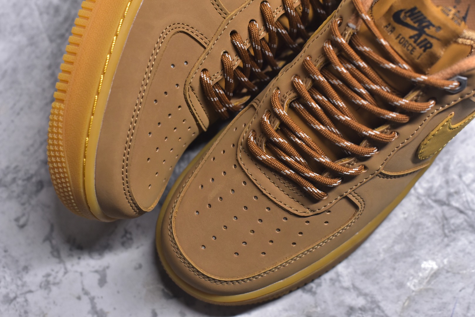 图片[8]-#NK Air Force 1 Low 07 LV8 \”Wheat Flax\” 空军一号低帮 小麦色 CJ9179-200 奥莱zp订单 直播间399 499一样的东西 帮你省钱 柔软、弹性十足的缓震性能和出色的中底设计 横跨复古与现代的外型结合 造就出风靡全球三十多年的Force 1 直到今天还深受青睐 尺码：35.5 36 36.5 37.5 38 38.5 39 40 40.5 41 42 42.5 43 44 44.5 45 46 47.5-选品中心