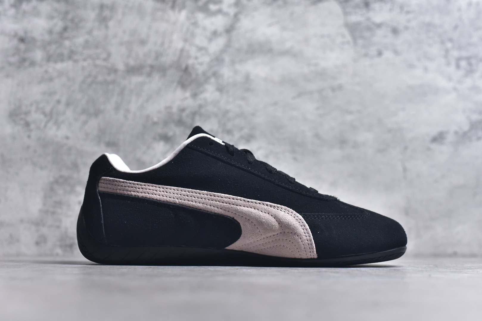 图片[3]-#The Open Product x Puma Speedcat 极速赛车系列彪马低帮生活休闲鞋 398846-09 #原装档案原数据纸版楦型 采用原厂固色翻毛皮鞋面材质 二次成型\’猛帮\’成型工艺 尺码：35 36 37 37.5 38 38.5 39 40 40.5 41 42 42.5 43 44 44.5 45 3.D4-选品中心