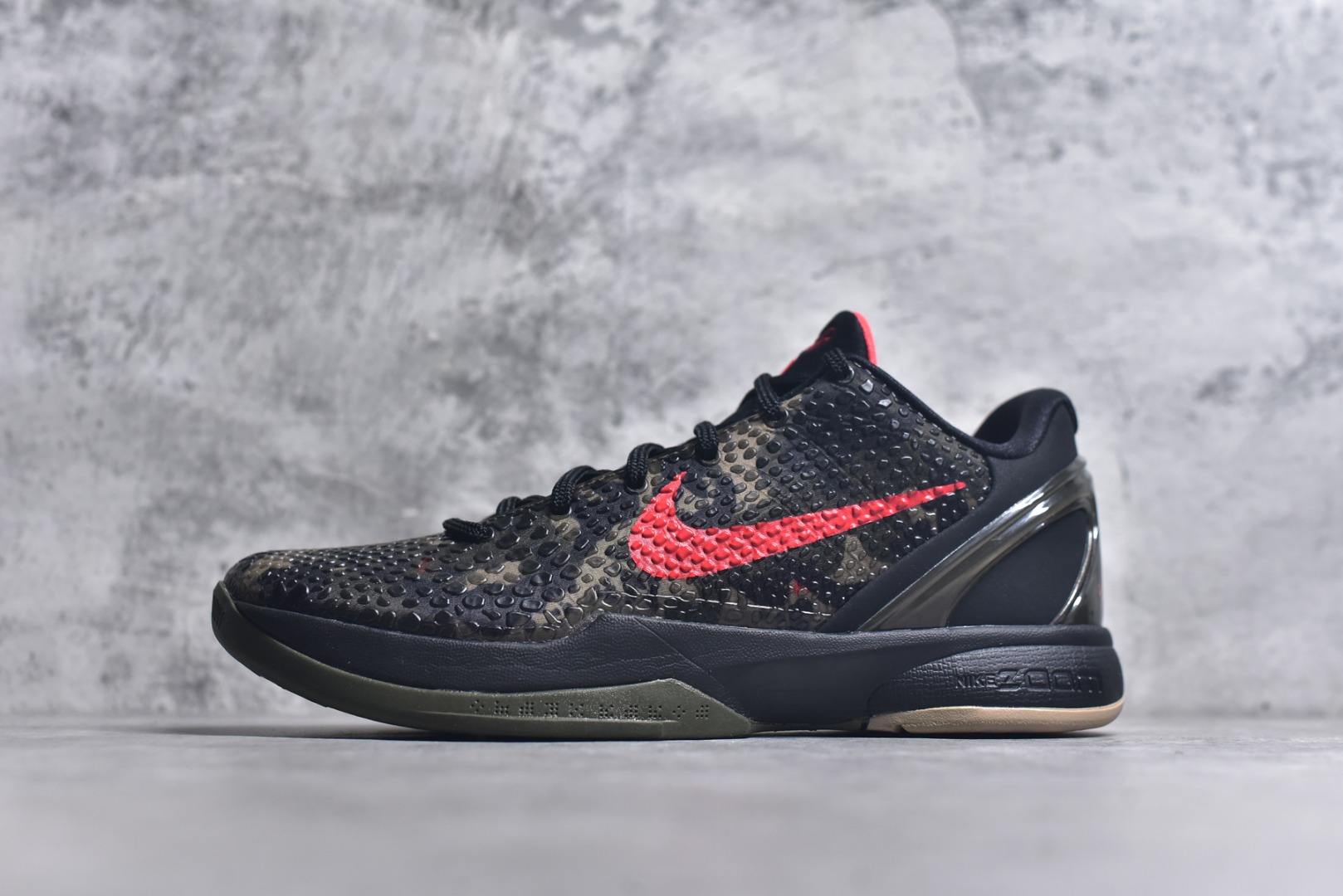 #NK Zoom Kobe 6 Protro 科比六代 军绿迷彩 FQ3546-001 全套原纸板楦头开发 确保原汁原味 完美呈现版型 一比一鞋头弧度高度鞋身弧度 细节品控鞋型完美 原厂TPU网格鞋带扣 正确内里网布 前后气垫加持 信仰绝不减配 全鞋身材料卡色独家定制 SWOOSH 蛇鳞 正确珠光效果（内嵌珍珠粉）独家前掌Zoom Turbo 后掌马蹄Zoom缓震 内置全真动态飞线 独家复刻U型缓震垫带独立钢印 十年情怀 这里完美落地 偏小半码 尺码：40 40.5 41 42 42.5 43 44 44.5 45 46 47.5 48.5-选品中心