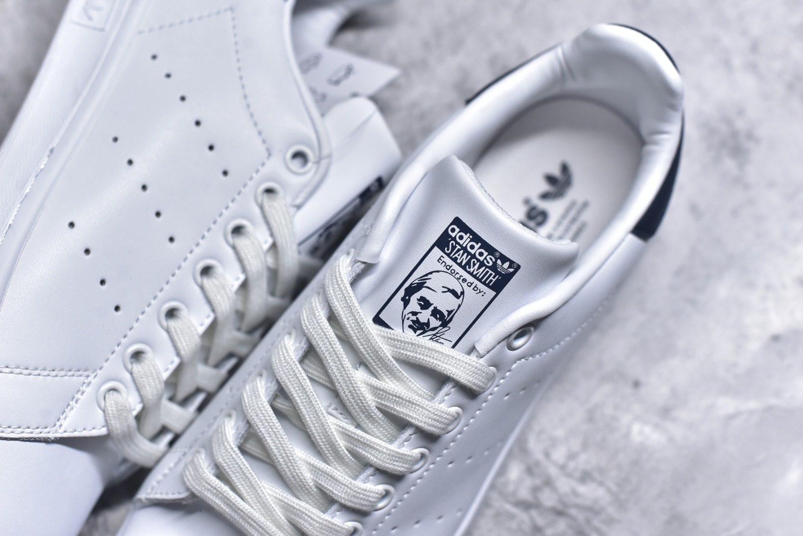 图片[9]-#AD Stan Smith 三叶草史密斯 男女中性运动鞋休闲鞋板鞋 M20323 尺码：36 36.5 37 38 38.5 39 40 40.5 41 42 42.5 43 44-选品中心