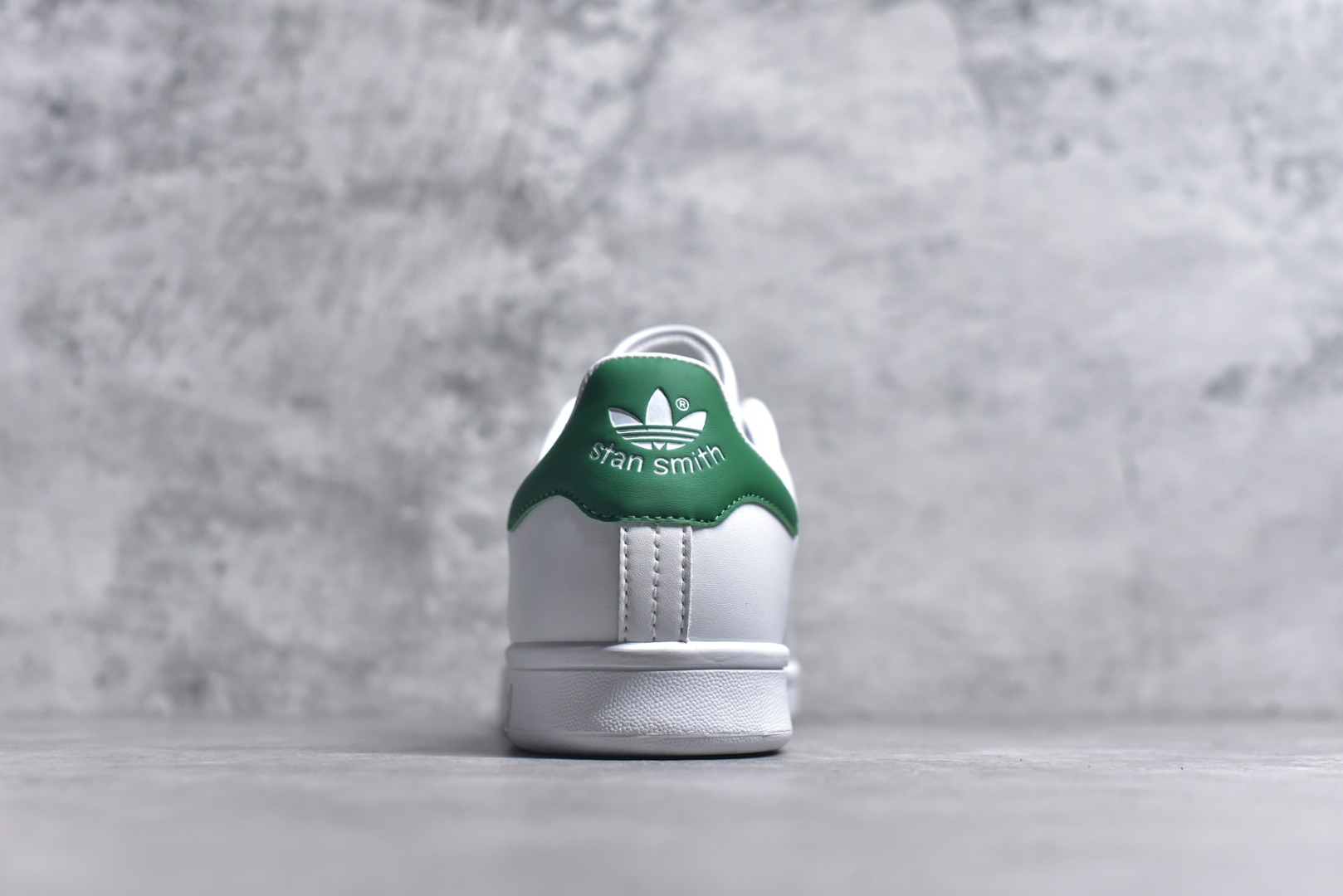 图片[5]-#AD Stan Smith 三叶草史密斯 男女中性运动鞋休闲鞋板鞋 M20324 尺码：36 36.5 37 38 38.5 39 40 40.5 41 42 42.5 43 44-选品中心