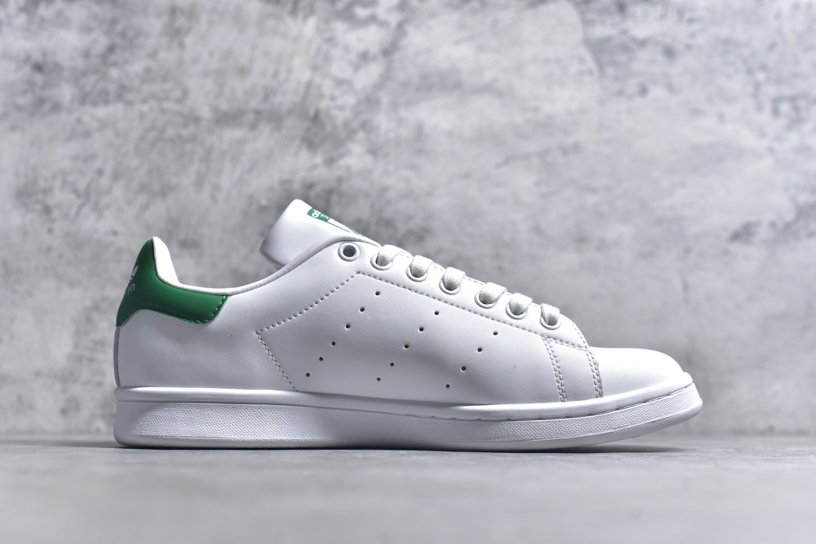 图片[3]-#AD Stan Smith 三叶草史密斯 男女中性运动鞋休闲鞋板鞋 M20324 尺码：36 36.5 37 38 38.5 39 40 40.5 41 42 42.5 43 44-选品中心