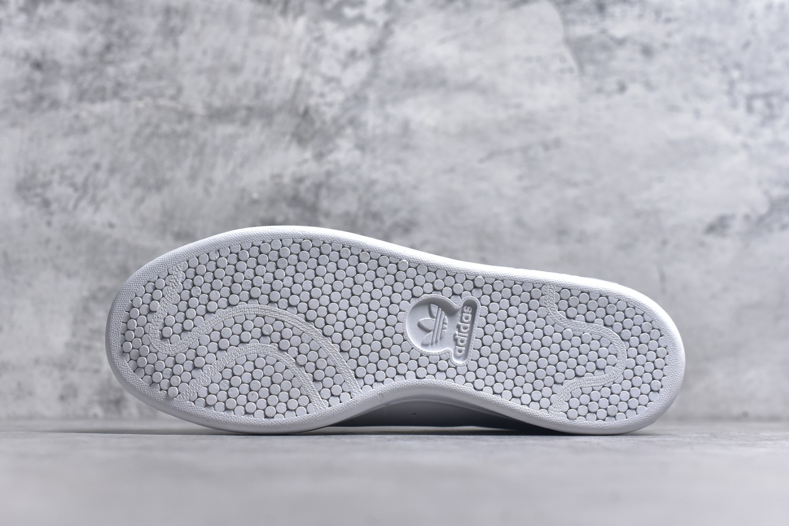 图片[6]-#AD Stan Smith 三叶草史密斯 男女中性运动鞋休闲鞋板鞋 M20324 尺码：36 36.5 37 38 38.5 39 40 40.5 41 42 42.5 43 44-选品中心