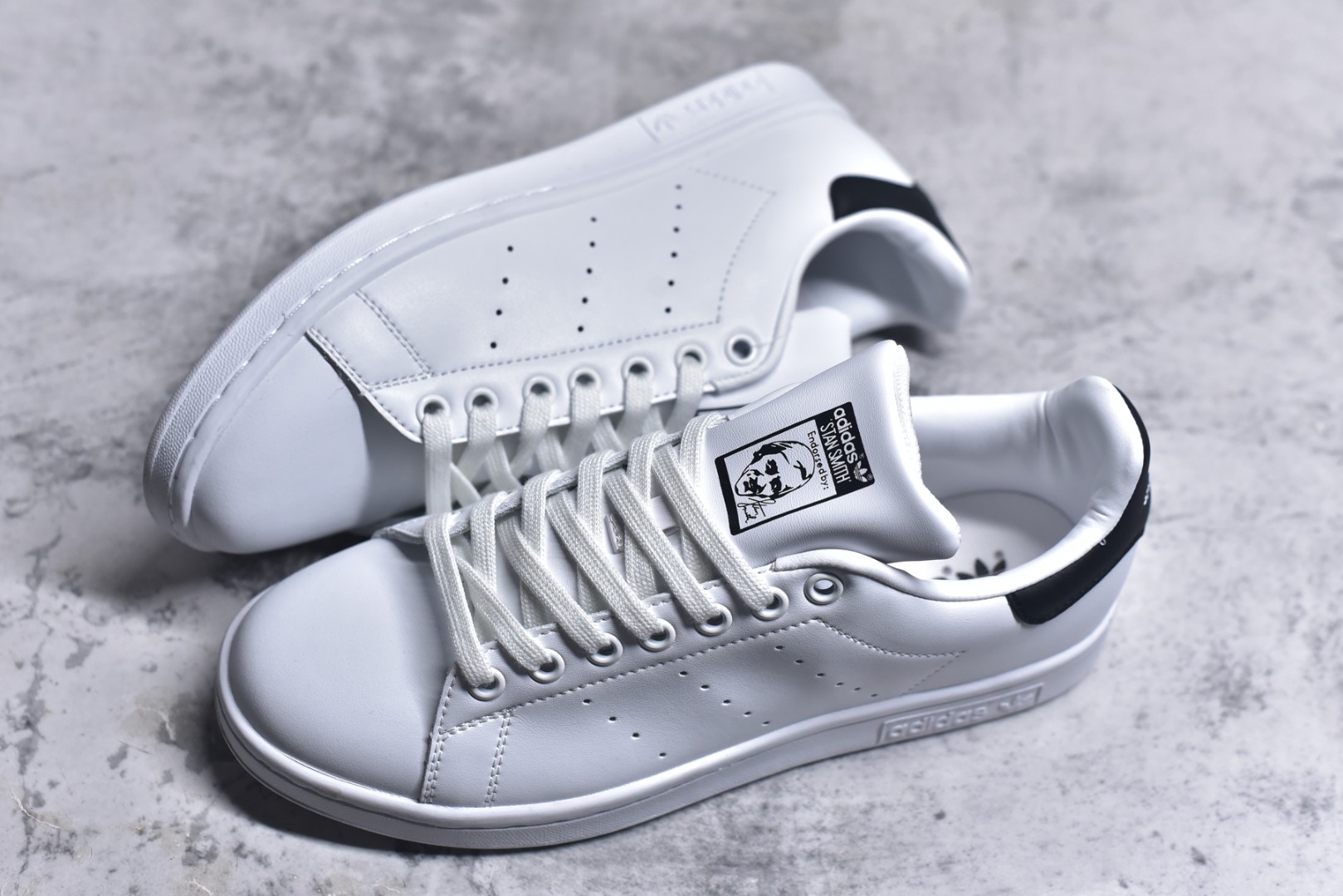 图片[7]-#AD Stan Smith 三叶草史密斯 男女中性运动鞋休闲鞋板鞋 M20325 尺码：36 36.5 37 38 38.5 39 40 40.5 41 42 42.5 43 44-选品中心