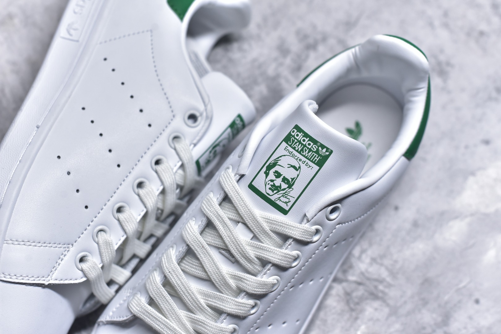 图片[9]-#AD Stan Smith 三叶草史密斯 男女中性运动鞋休闲鞋板鞋 M20324 尺码：36 36.5 37 38 38.5 39 40 40.5 41 42 42.5 43 44-选品中心