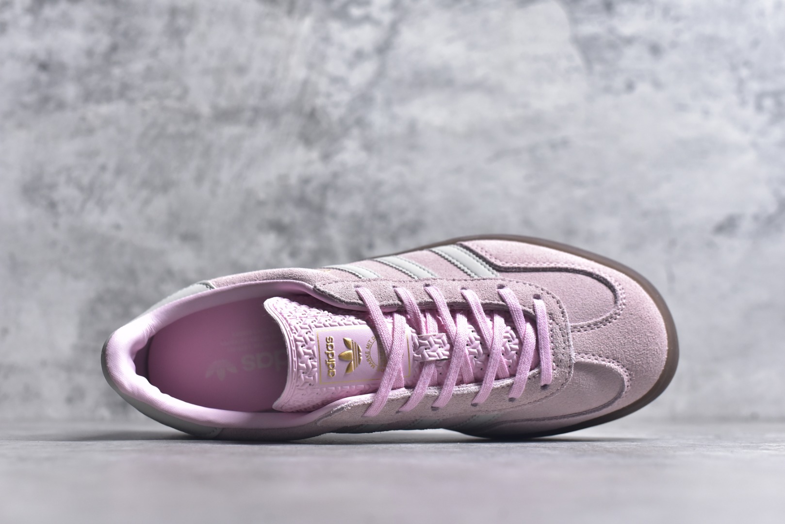 图片[4]-#AD Gazelle Indoor Trainers 羚羊内训系列低帮复古百搭休闲运动德训风板鞋 JI2716 90年代经典的复刻版！自60年代以足球训练鞋面世以来,Gazelle就以其经典设计席卷全球。1991年版本的复刻,再造经典Gazelle。采用皮革打造,搭配浊色细节,让这款经典更加简约。尺码：36-40-选品中心