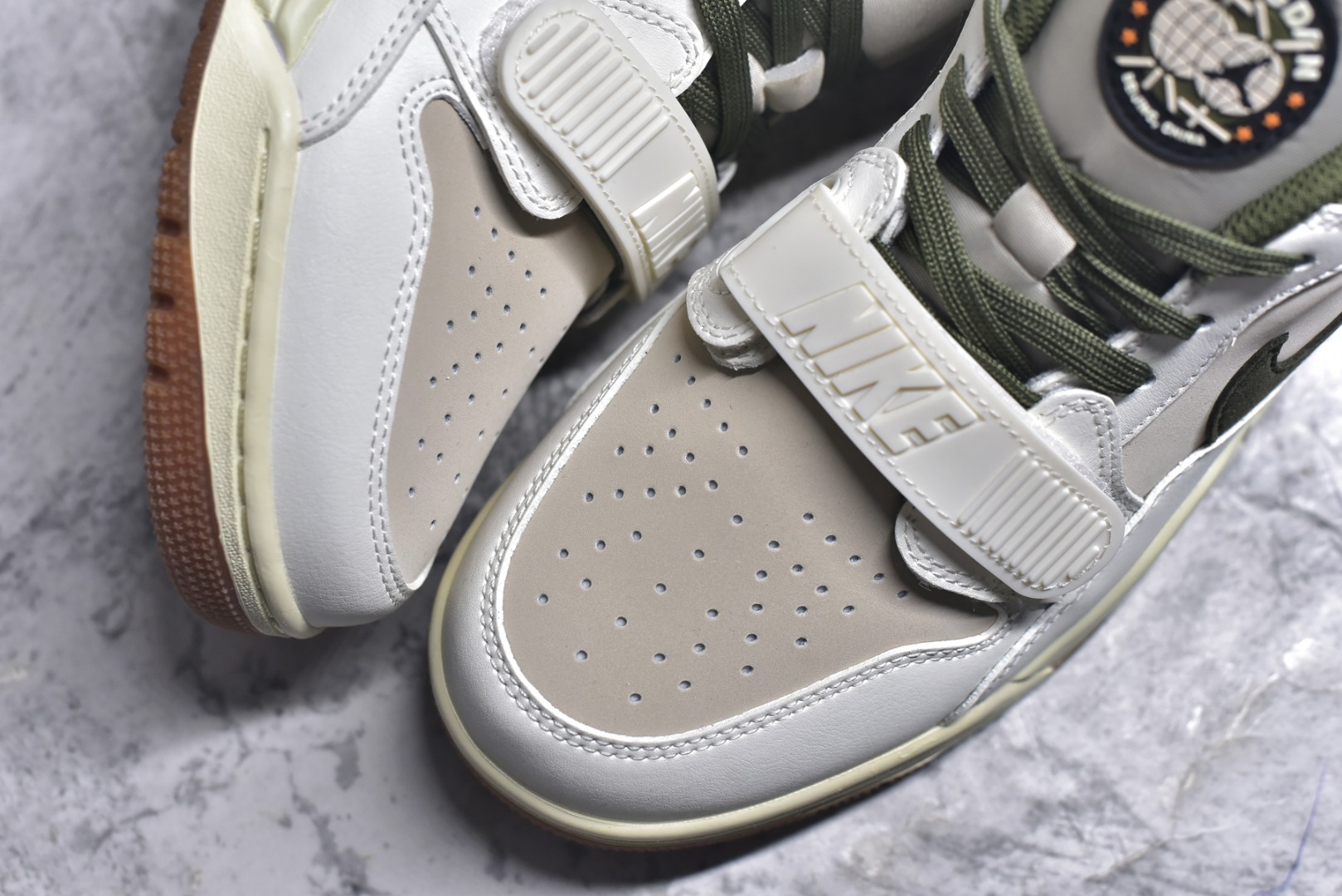 图片[8]-#Nike Air Jordan Legacy 312 Low “奶白橄榄绿东单”乔丹最强三合一混合版 原厂私磨 原厂纸板 原厂盒装 完美走线 进口头层皮 致力打造精致。IB8856 121 尺码：36-47（半）-选品中心