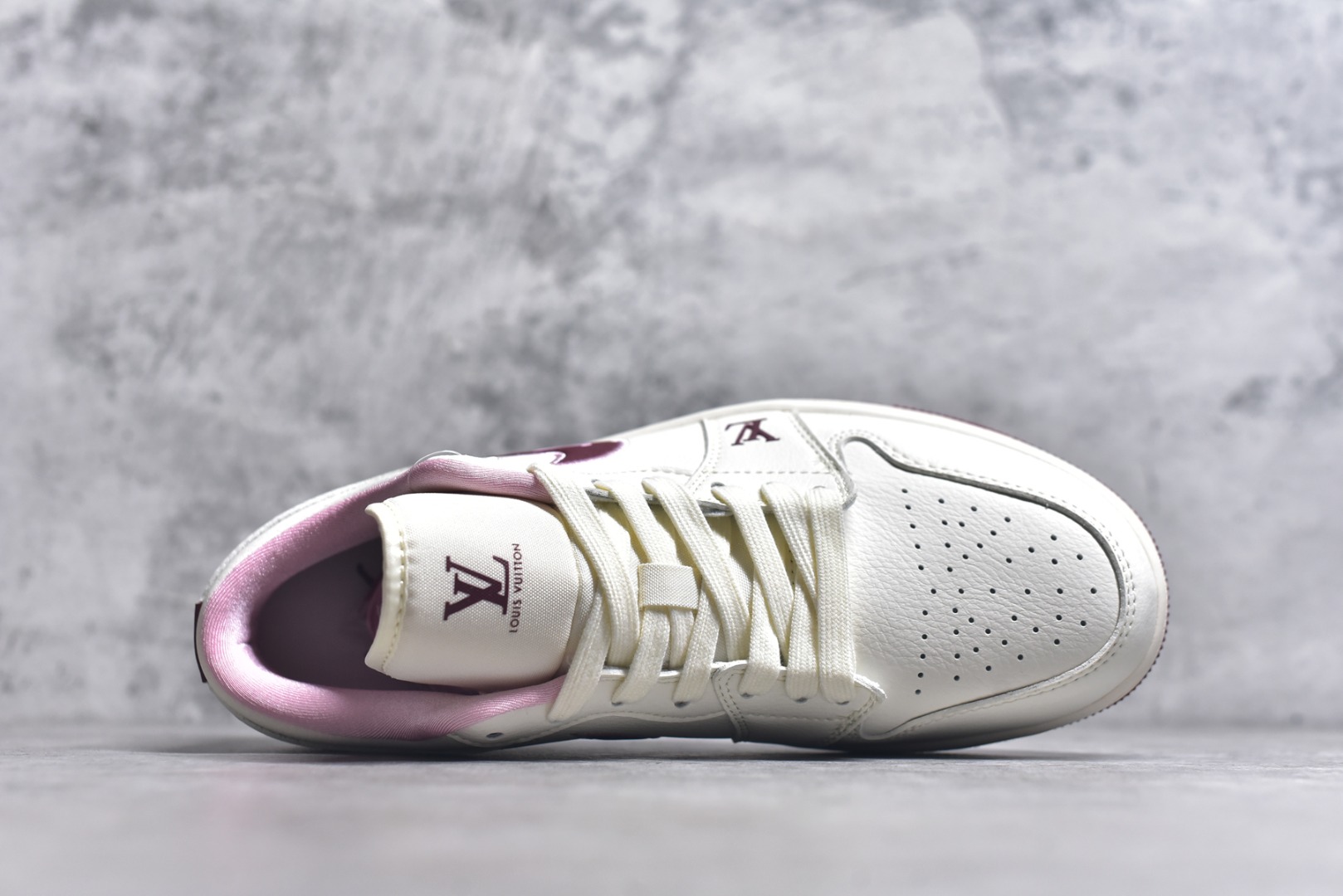 图片[4]-#Air Jordan 1 Low AJ1 乔1 情人节限定 红樱桃 高端定制 低帮复古篮球鞋 XX3168-520 #定制鞋盒 大厂纯原品质出货 超高清洁度 皮料切割干净无任何毛边 细节完美 尺码：36 36.5 37.5 38 36.5 39 40 40.5 41 42 42.5 43 44 44.5 45 9.E5-选品中心