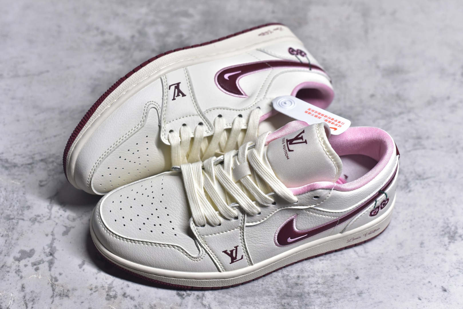 图片[7]-#Air Jordan 1 Low AJ1 乔1 情人节限定 红樱桃 高端定制 低帮复古篮球鞋 XX3168-520 #定制鞋盒 大厂纯原品质出货 超高清洁度 皮料切割干净无任何毛边 细节完美 尺码：36 36.5 37.5 38 36.5 39 40 40.5 41 42 42.5 43 44 44.5 45 9.E5-选品中心