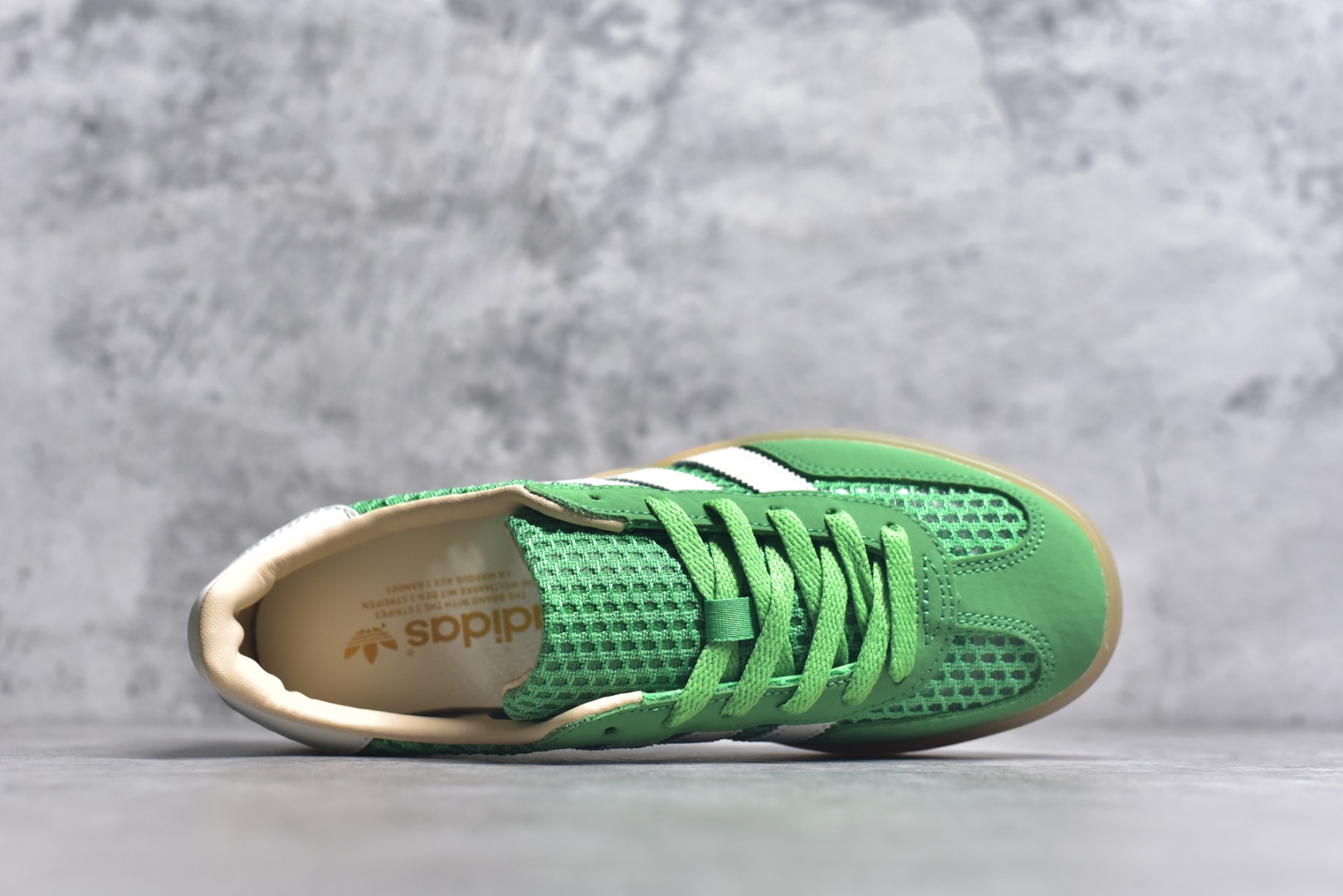 图片[4]-#AD Gazelle Indoor Trainers 羚羊内训系列低帮复古百搭休闲运动德训风板鞋 JH5417 90年代经典的复刻版！自60年代以足球训练鞋面世以来,Gazelle就以其经典设计席卷全球。1991年版本的复刻,再造经典Gazelle。采用皮革打造,搭配浊色细节,让这款经典更加简约。尺码：35.5-45-选品中心