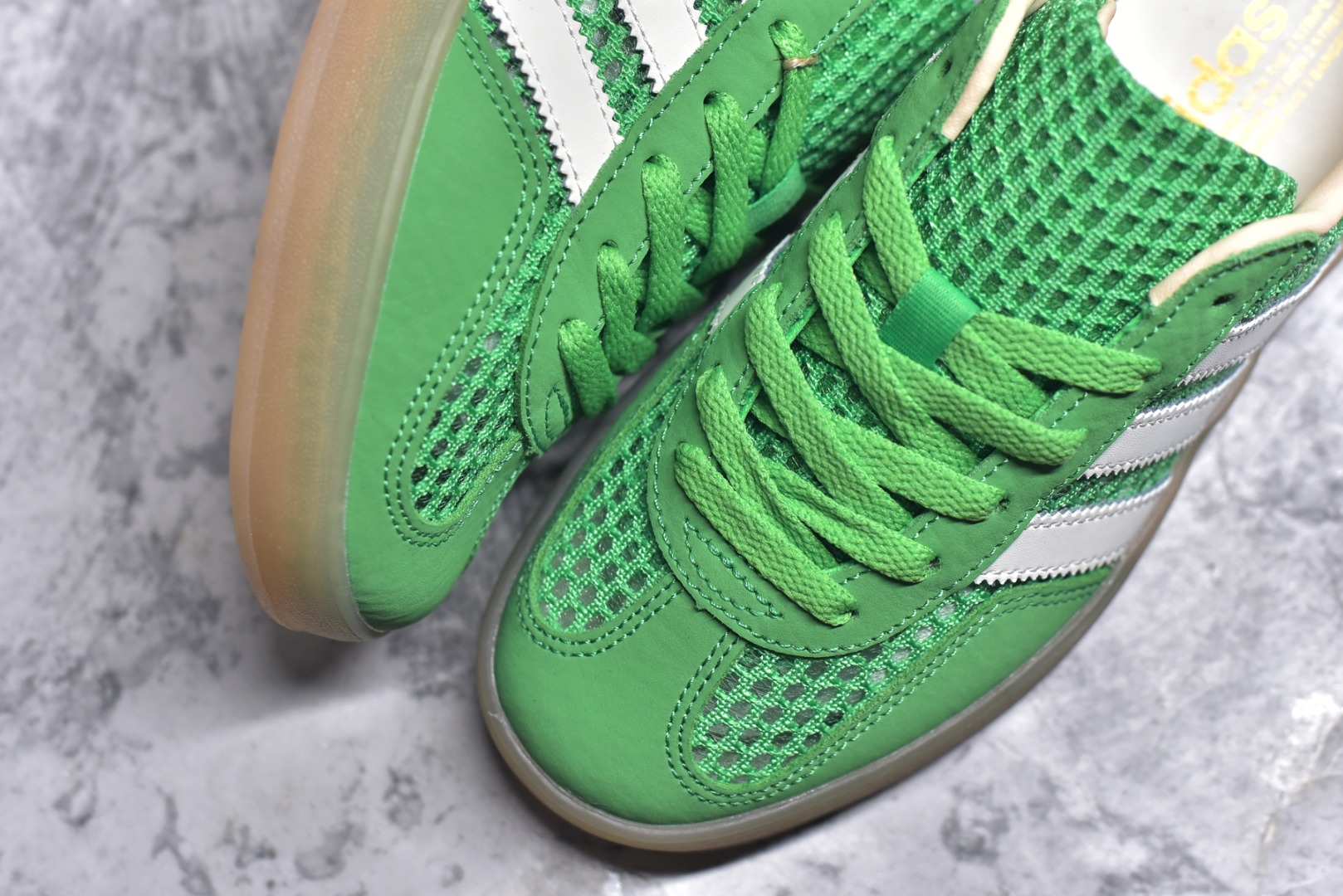 图片[8]-#AD Gazelle Indoor Trainers 羚羊内训系列低帮复古百搭休闲运动德训风板鞋 JH5417 90年代经典的复刻版！自60年代以足球训练鞋面世以来,Gazelle就以其经典设计席卷全球。1991年版本的复刻,再造经典Gazelle。采用皮革打造,搭配浊色细节,让这款经典更加简约。尺码：35.5-45-选品中心