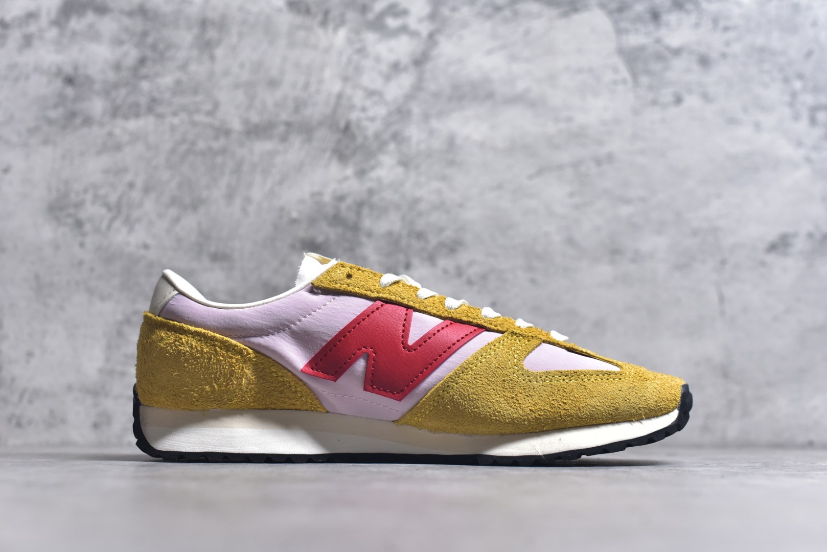 图片[3]-#New Balance NB 471系列 U471AC 黄红 小红书爆款 全新档案 独立私磨开发 正确色卡校准 长绒反毛材质一比一还原 头层N字标 后跟弧度一致 中底拉帮干净利索 尺码：36 37 37.5 38 38.5 39 40 40.5 41 42 42.5 43 44 45-选品中心