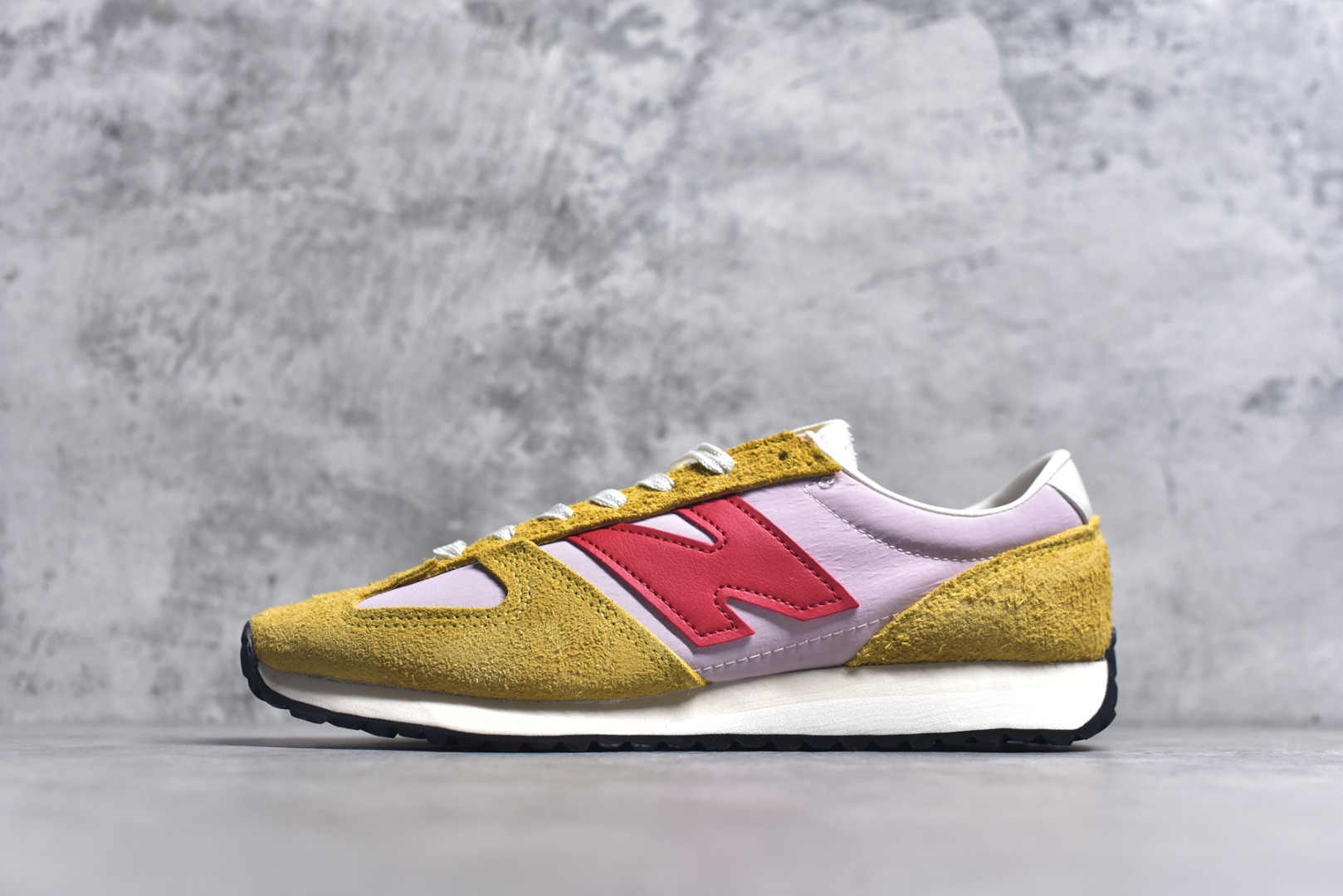 #New Balance NB 471系列 U471AC 黄红 小红书爆款 全新档案 独立私磨开发 正确色卡校准 长绒反毛材质一比一还原 头层N字标 后跟弧度一致 中底拉帮干净利索 尺码：36 37 37.5 38 38.5 39 40 40.5 41 42 42.5 43 44 45-选品中心