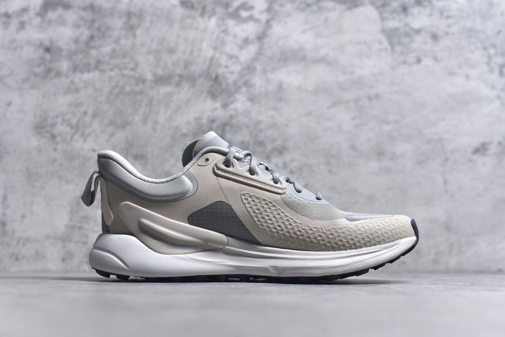 图片[3]-#Lululemon 露露 W BLISSFEEL TRAIL RUN 银滴色 男女鞋 36 36.5 37 38 38.5 39 40 40.5 41 42 42.5 43 43.5 44-选品中心