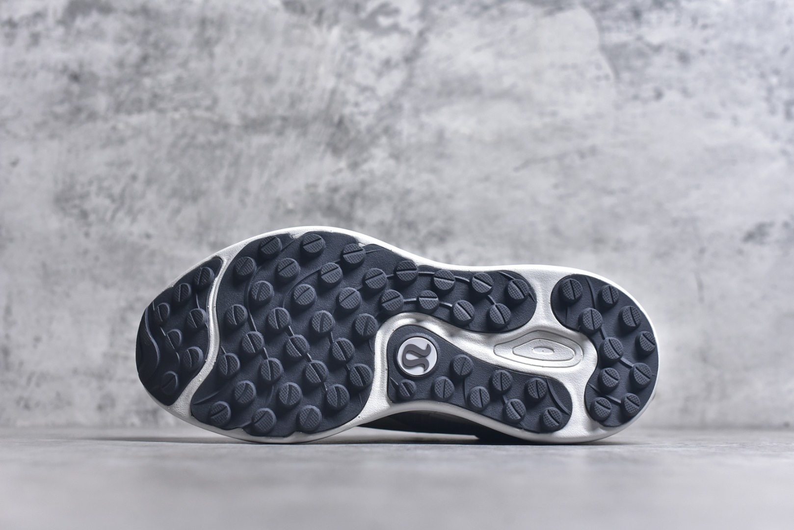 图片[6]-#Lululemon 露露 W BLISSFEEL TRAIL RUN 银滴色 男女鞋 36 36.5 37 38 38.5 39 40 40.5 41 42 42.5 43 43.5 44-选品中心