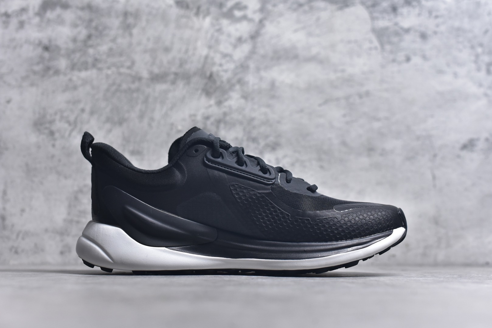 图片[3]-#Lululemon 露露 W BLISSFEEL TRAIL RUN 石墨黑灰 男女鞋 36 36.5 37 38 38.5 39 40 40.5 41 42 42.5 43 43.5 44-选品中心