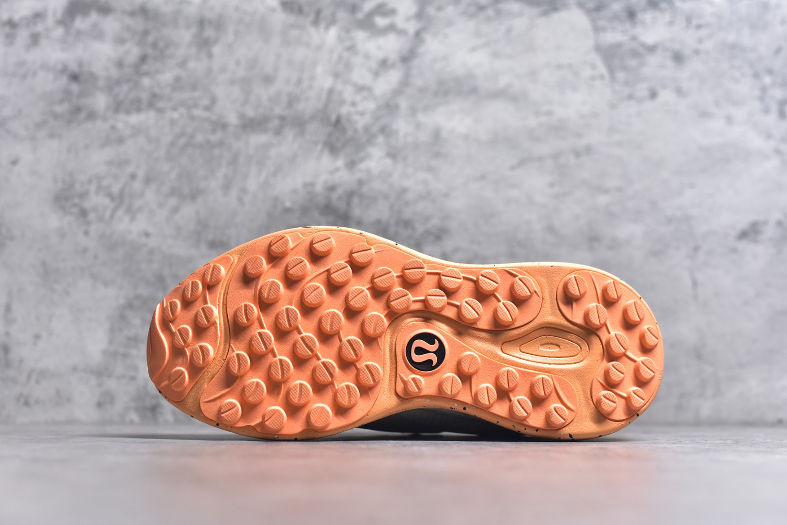 图片[6]-#Lululemon 露露 W BLISSFEEL TRAIL RUN 绚丽橙 男女鞋 36 36.5 37 38 38.5 39 40 40.5 41 42 42.5 43 43.5 44-选品中心