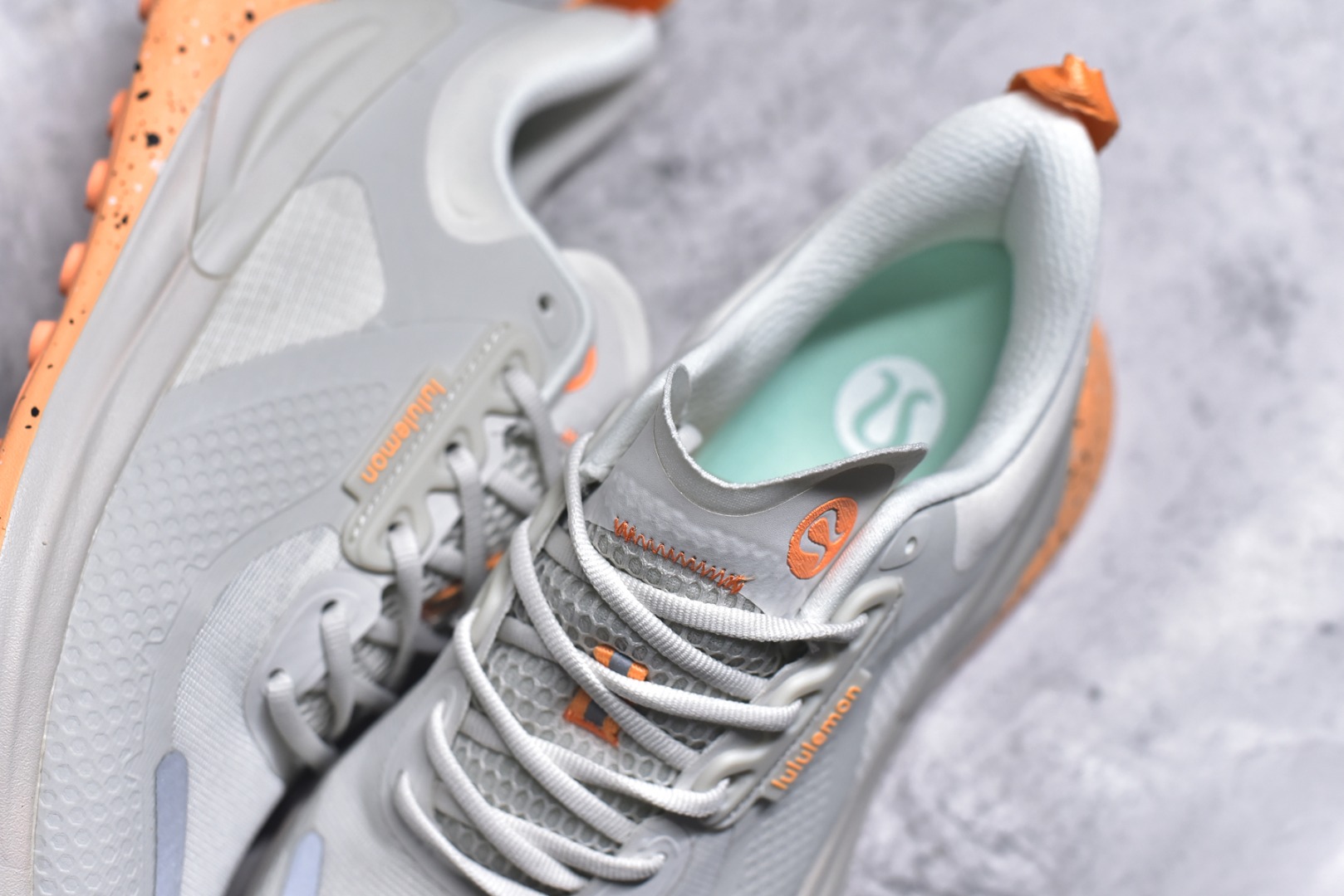 图片[9]-#Lululemon 露露 W BLISSFEEL TRAIL RUN 绚丽橙 男女鞋 36 36.5 37 38 38.5 39 40 40.5 41 42 42.5 43 43.5 44-选品中心