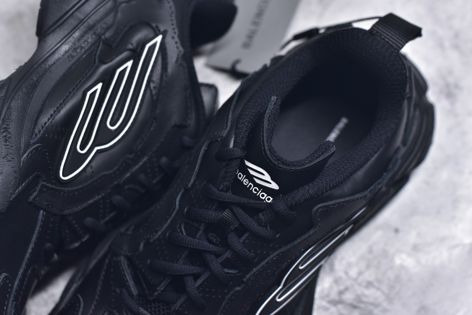 图片[9]-#Balenciaga巴黎世家 MONDAY 黑色 货号：825418 WDTSC 1000 尺码：35 36 37 38 39 40 41 42 43 44 45 46-选品中心