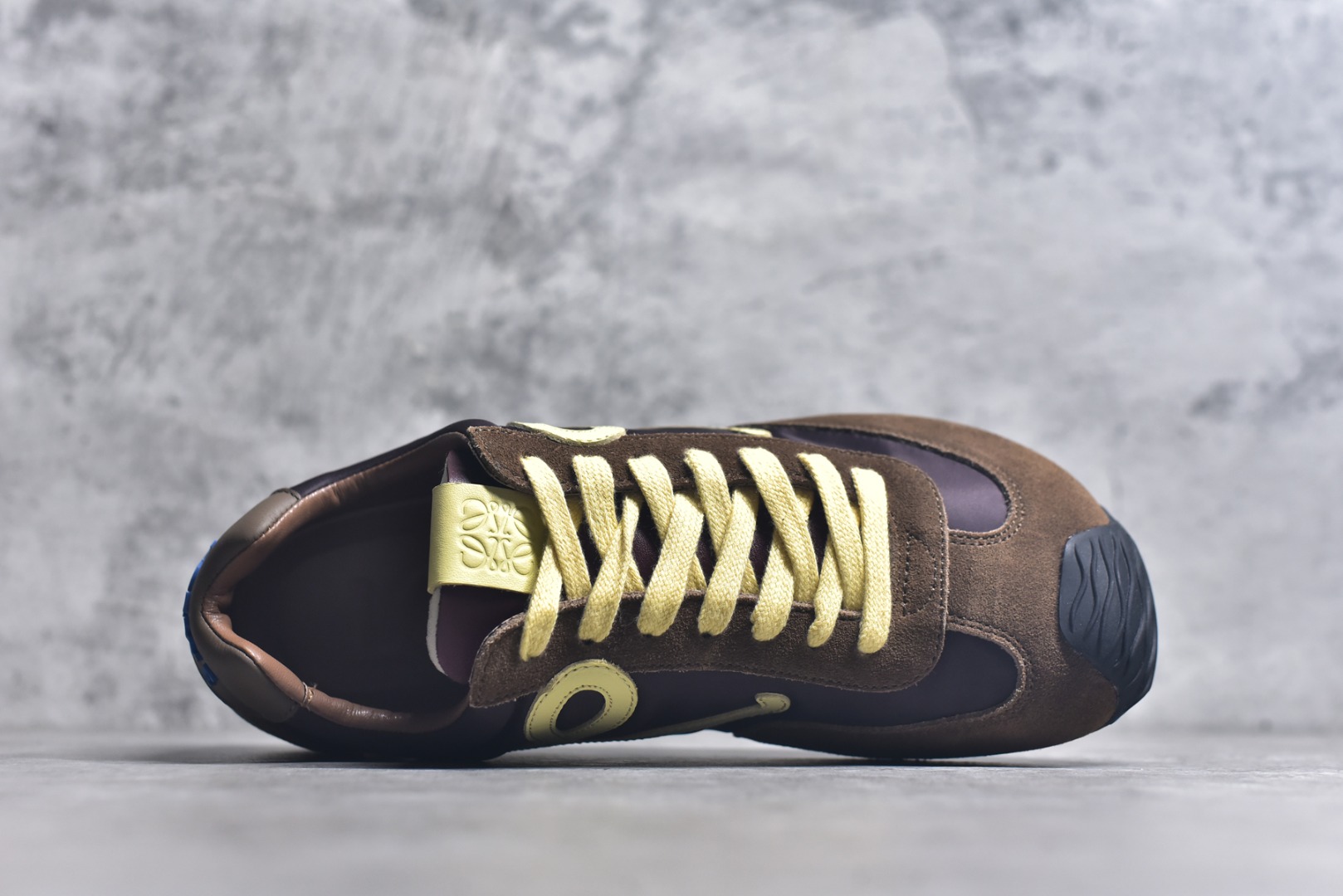 图片[4]-#LOEWE罗意威 Ballet Runner 2.0 尼龙牛皮革 圆头系带 棕色 尺码：35-44-选品中心