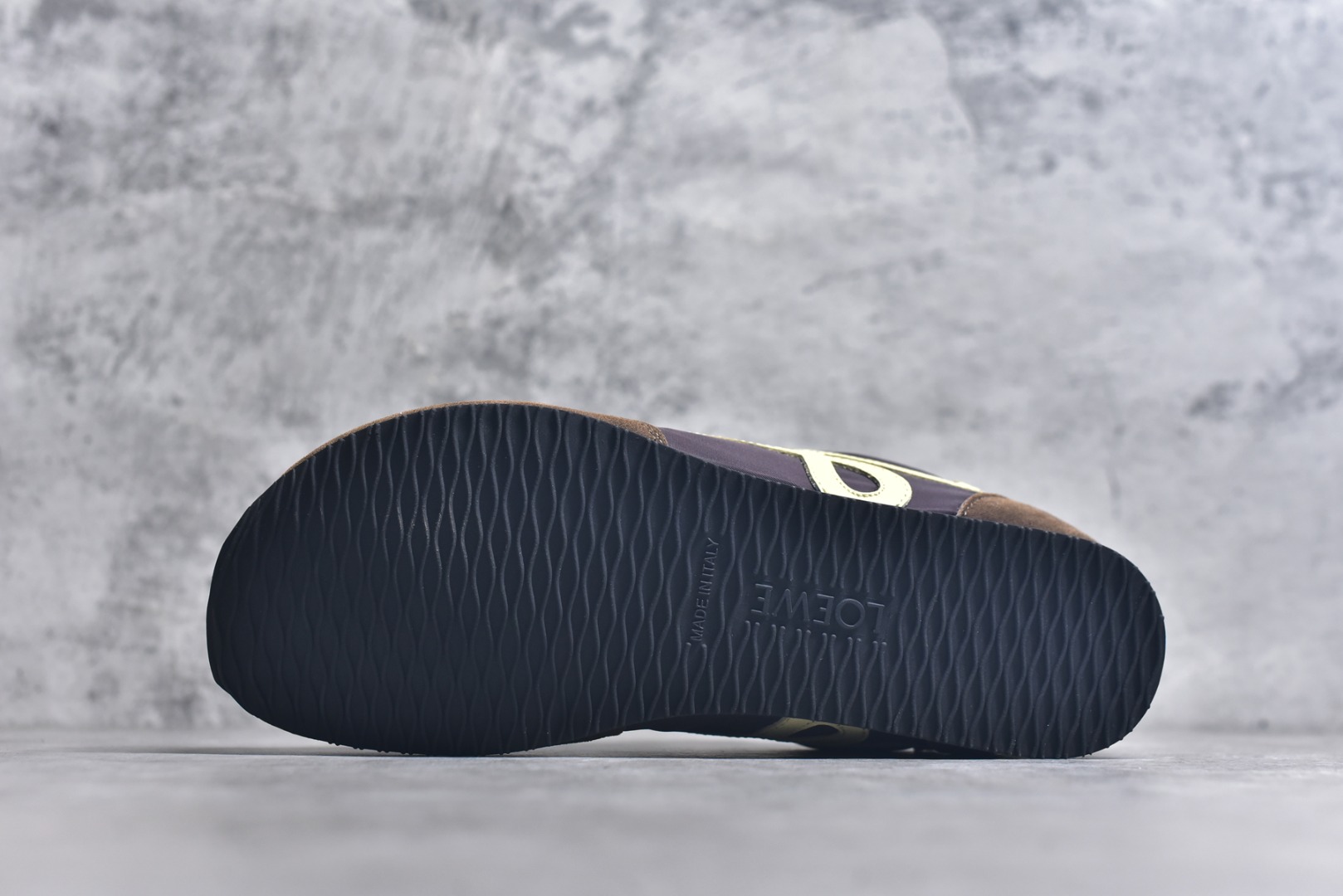 图片[6]-#LOEWE罗意威 Ballet Runner 2.0 尼龙牛皮革 圆头系带 棕色 尺码：35-44-选品中心