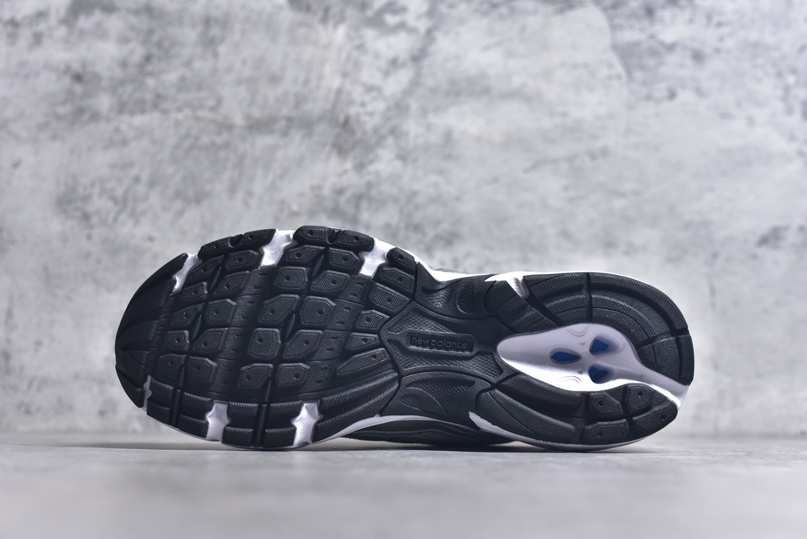 图片[6]-#New Balance 740系列复古老爹风休闲运动慢跑鞋 U740NW2 #原盒 原吊牌 组合大底 1：1制作 尺码：36 37 37.5 38 38.5 39 40 40.5 41 42 42.5 43 44 45 9.C3-选品中心