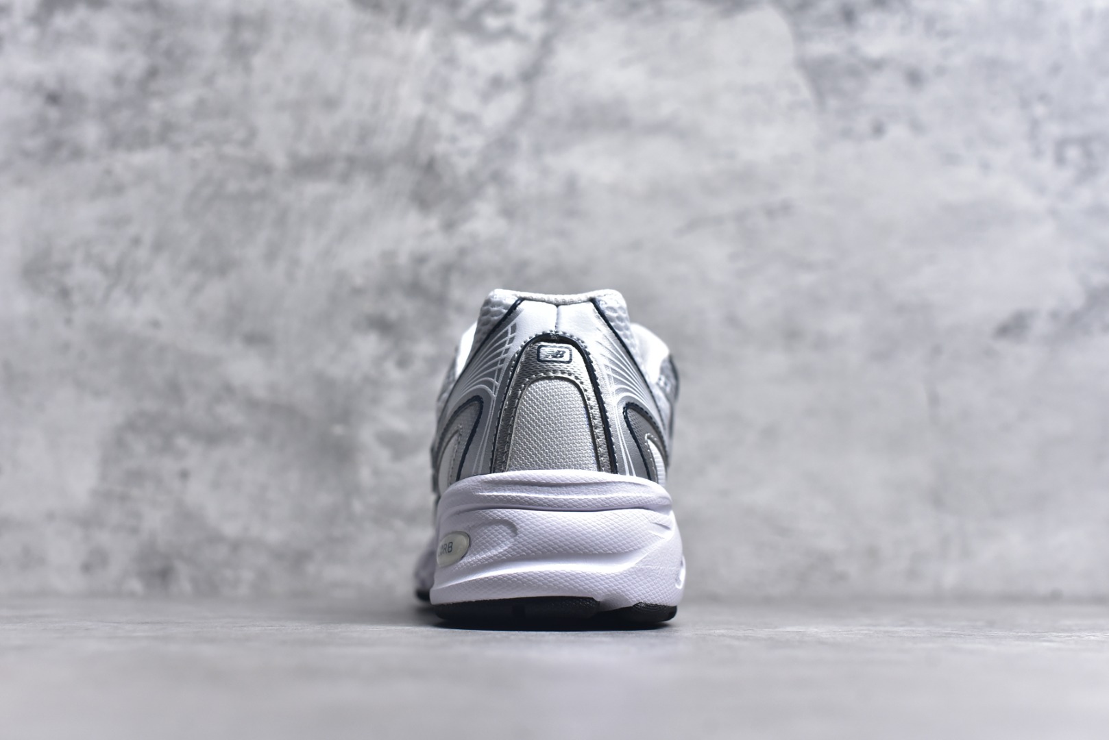 图片[5]-#New Balance NB740系列复古老爹风休闲运动慢跑鞋 原盒 原吊牌 组合大底 1：1制作 此款鞋采用近几年比较流行的版型设计，外观时尚大气，鞋底采用耐磨的材质，穿上它，让您在平时生活和工作中都会感觉到舒适的体验。 货号：U740WN2 尺码：36 36.5 37.5 38 38.5 39 40 40.5 41 42 42.5 43 44 44.5 45-选品中心