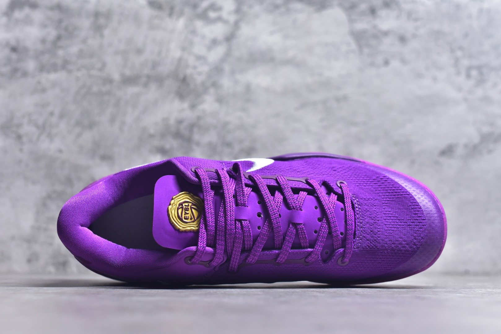 图片[4]-#NK Zoom Kobe 8 科比八代 Eybl 紫色 HJ7265-500 React 科技鞋垫加持 实战配置直接拉满 原楦纸板开发 鞋身流线型、后跟塑形 区分土肥圆 原厂针织鞋面一针一线匹配原版 全身鞋材卡料色独家定制 唯一万针立体刺绣SWOOSH 真实底模最大48.5 实战利器 专供海外市场 尺码：40 40.5 41 42 42.5 43 44 44.5 45 46 47.5 48.5 （脚宽、脚胖 建议买大半码）-选品中心