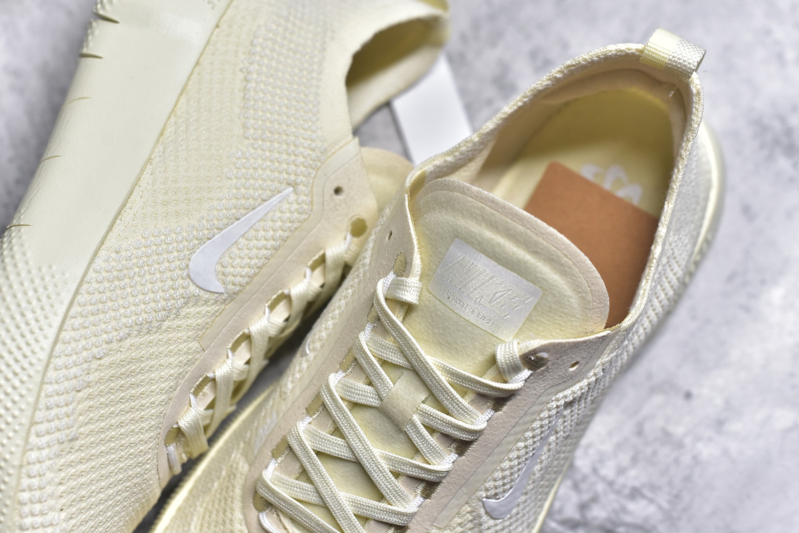 图片[9]-#Nike Free 2025 耐克新款飞织面 透气缓震运动跑鞋 官方同步出货 飞织鞋面提供出色的弹性和支撑力鞋底融入凹槽设计 塑就柔韧灵活性 令运动自由无拘加厚泡绵中底 柔韧灵活 出色缓震 货号： HF2720-101 尺码：36 36.5 37.5 38 38.5 39 40 40.5 41 42 42.5 43 44 44.5 45-选品中心