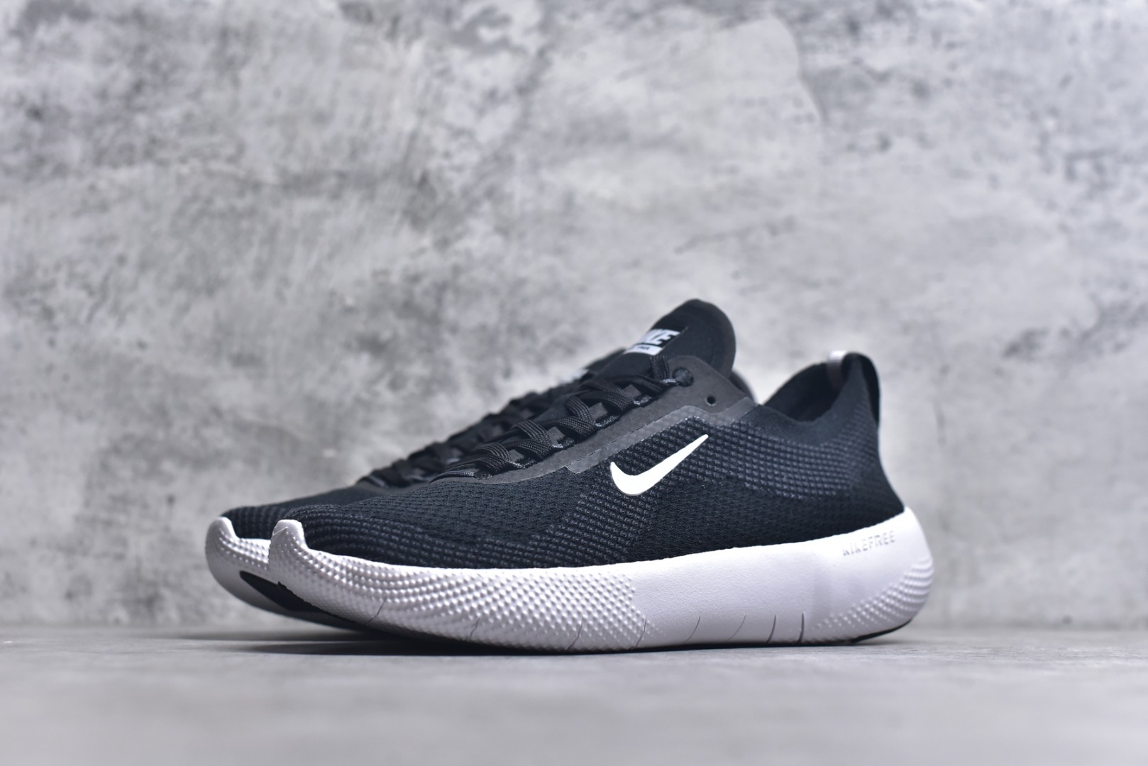 图片[2]-#Nike Free 2025 耐克新款飞织面透气缓震运动跑鞋 HF1078-002 #飞织鞋面提供出色的弹性和支撑力鞋底融入凹槽设计，塑就柔韧灵活性，令运动自由无拘加厚泡绵中底，柔韧灵活，出色缓震尺码：36 36.5 37.5 38 38.5 39 40 40.5 41 42 42.5 43 44 44.5 45-选品中心