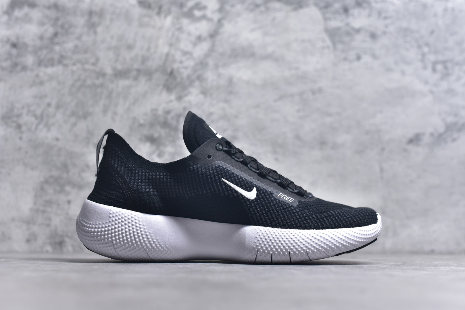 图片[3]-#Nike Free 2025 耐克新款飞织面透气缓震运动跑鞋 HF1078-002 #飞织鞋面提供出色的弹性和支撑力鞋底融入凹槽设计，塑就柔韧灵活性，令运动自由无拘加厚泡绵中底，柔韧灵活，出色缓震尺码：36 36.5 37.5 38 38.5 39 40 40.5 41 42 42.5 43 44 44.5 45-选品中心