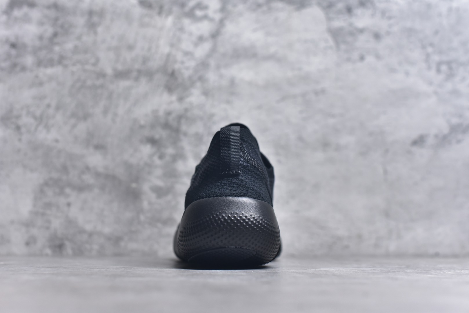 图片[5]-#Nike Free 2025 耐克新款飞织面 透气缓震运动跑鞋 官方同步出货 飞织鞋面提供出色的弹性和支撑力鞋底融入凹槽设计 塑就柔韧灵活性 令运动自由无拘加厚泡绵中底 柔韧灵活 出色缓震货号：HF1078-001 尺码：36 36.5 37.5 38 38.5 39 40 40.5 41 42 42.5 43 44 45-选品中心